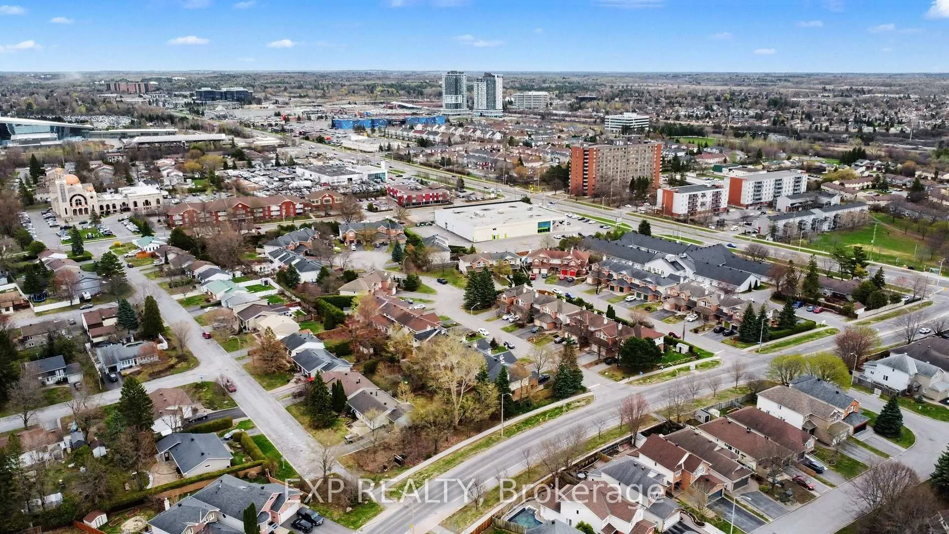 Photo 32 of 4303 Sunwood Crescent, Ottawa, Carson Grove — HOMEH