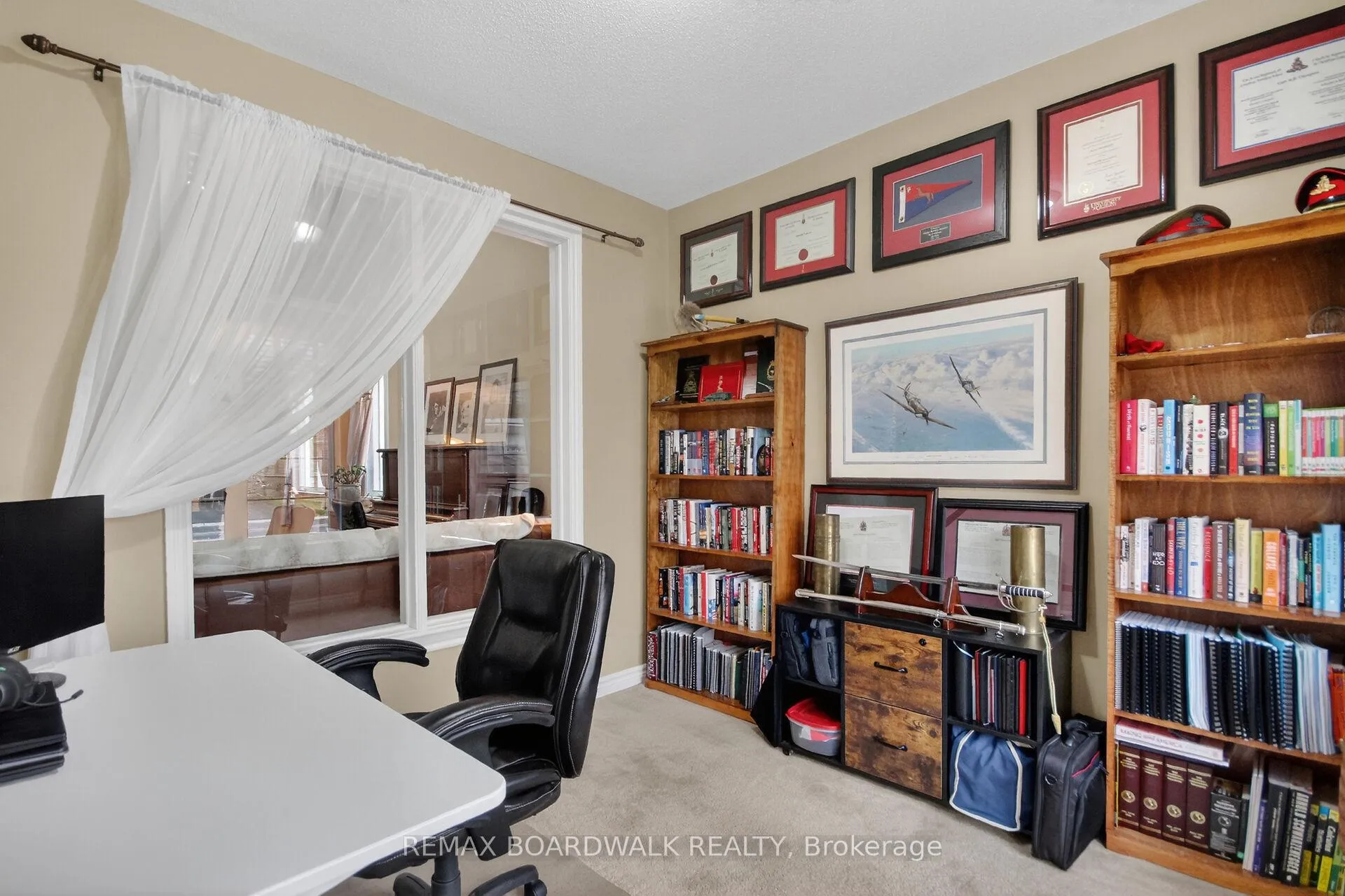 Photo 7 of 141 West Ridge Drive, Ottawa, Stittsville (Central) — HOMEH