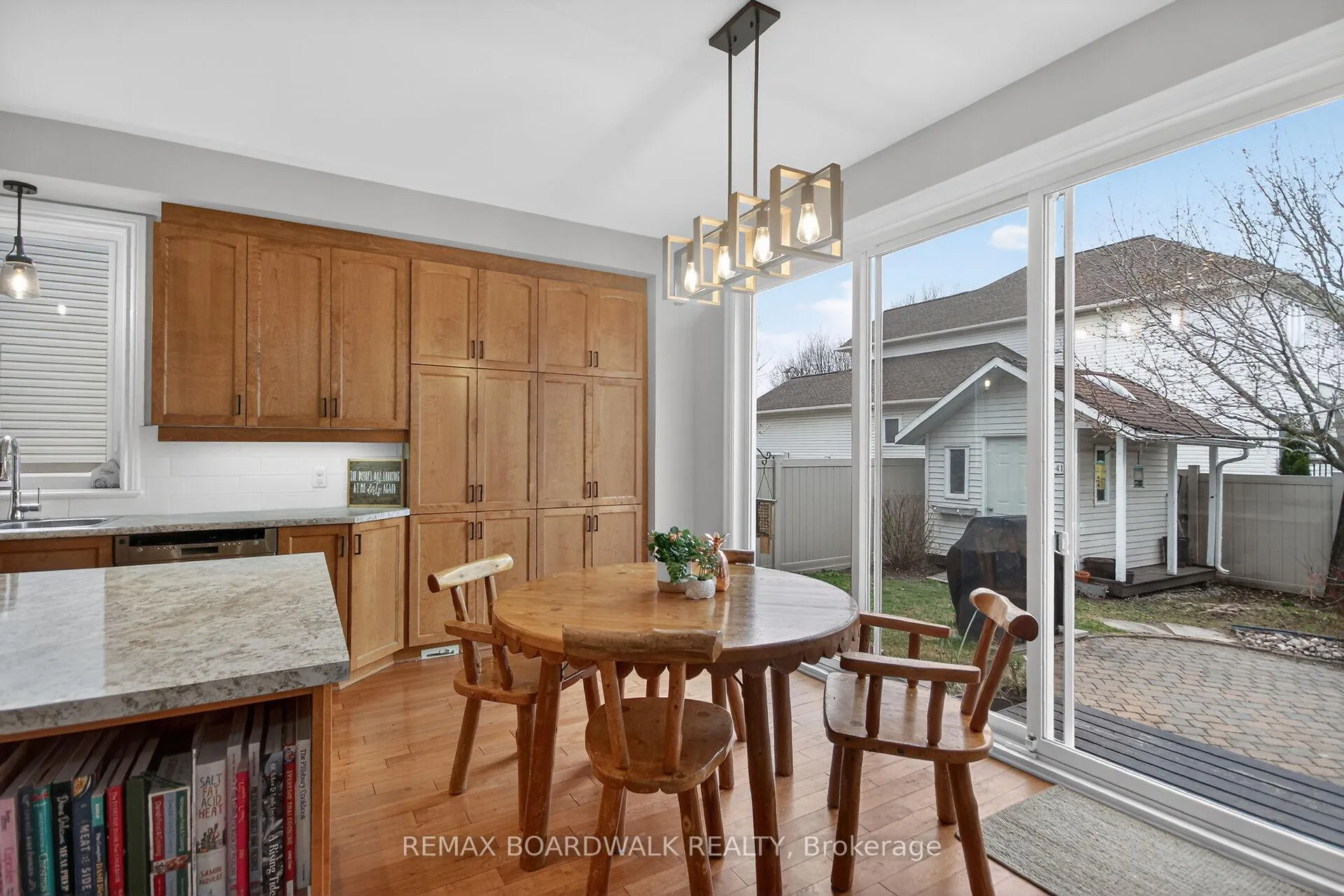 Photo 21 of 141 West Ridge Drive, Ottawa, Stittsville (Central) — HOMEH