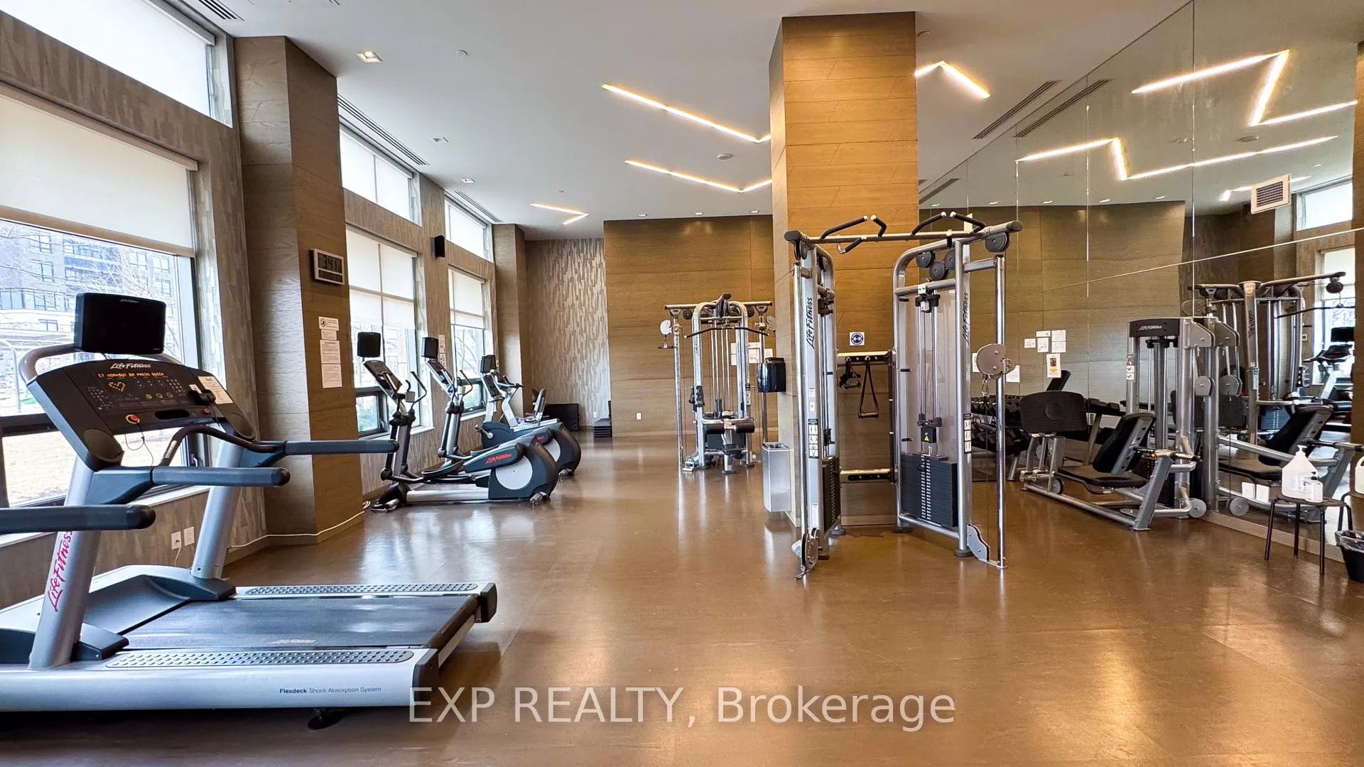 Photo 9 of Unit 603, 28 Uptown Drive, Markham, Unionville — HOMEH