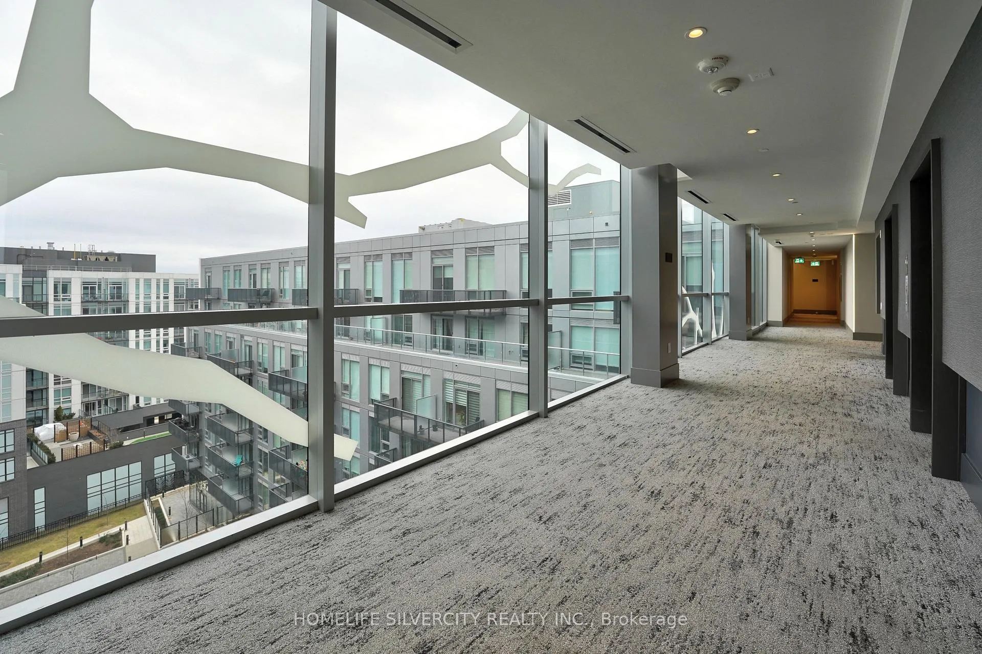 Photo 12 of Unit 811, 2450 Old Bronte Road, Oakville, Westmount — HOMEH