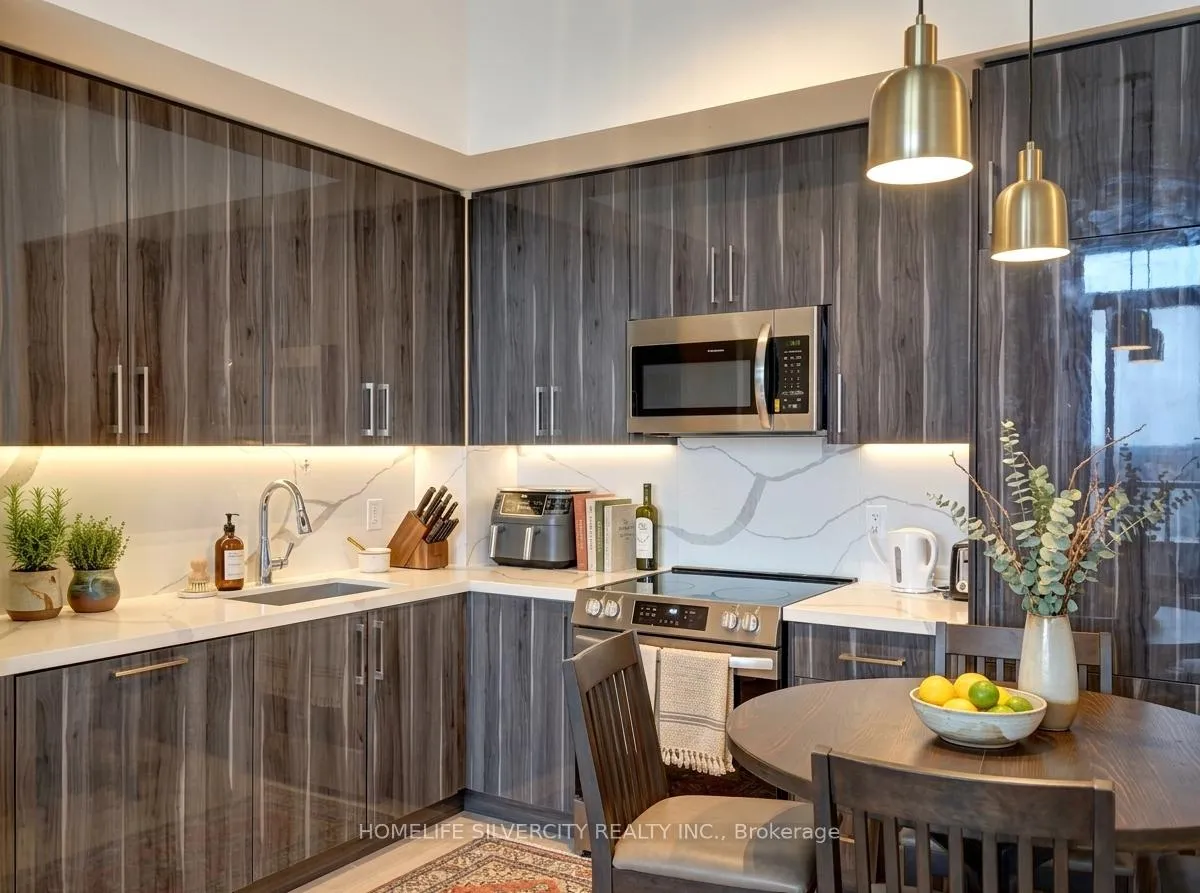 Photo 20 of Unit 811, 2450 Old Bronte Road, Oakville, Westmount — HOMEH