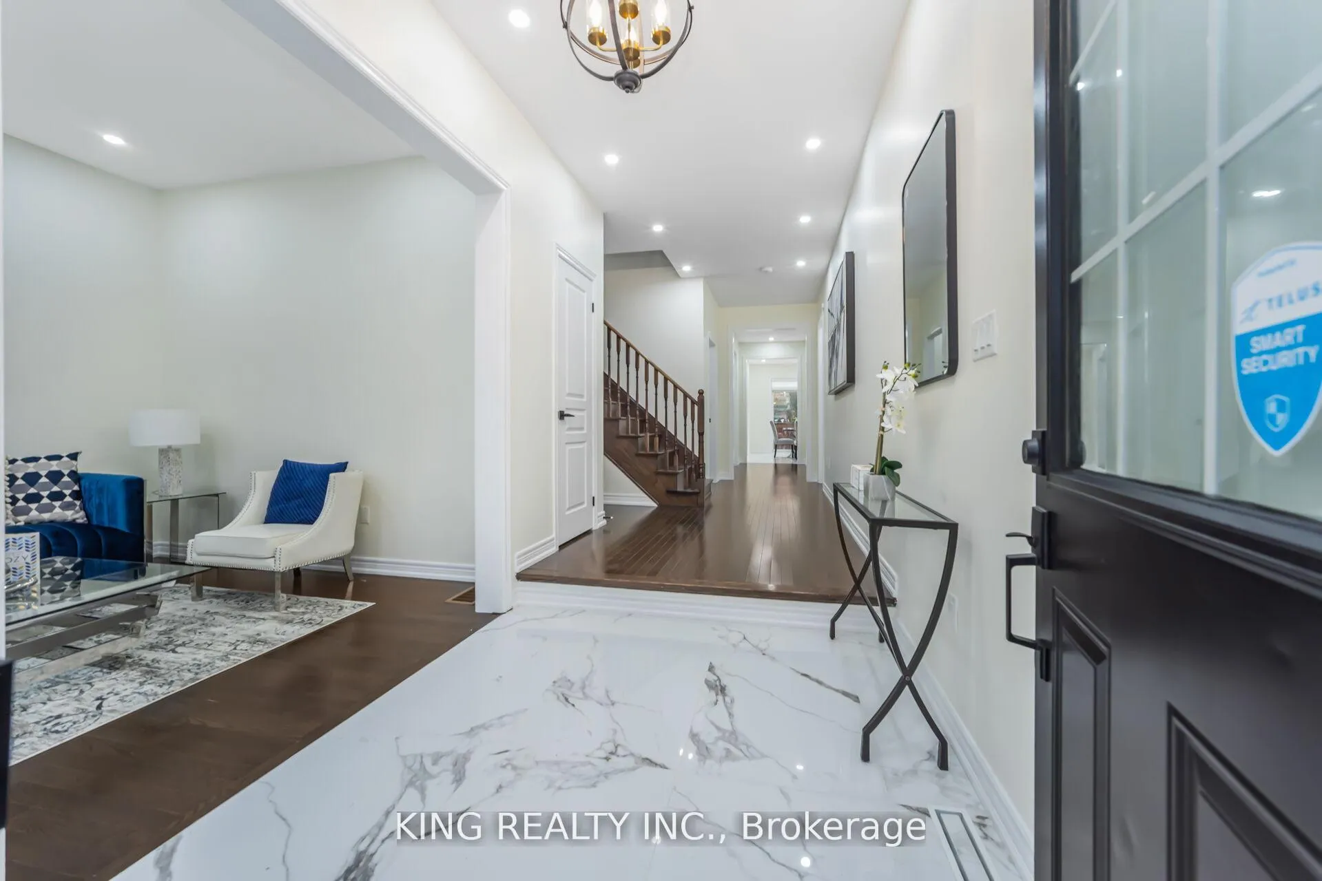 Photo 4 of 52 Haverstock Crescent, Brampton, Northwest Brampton — HOMEH