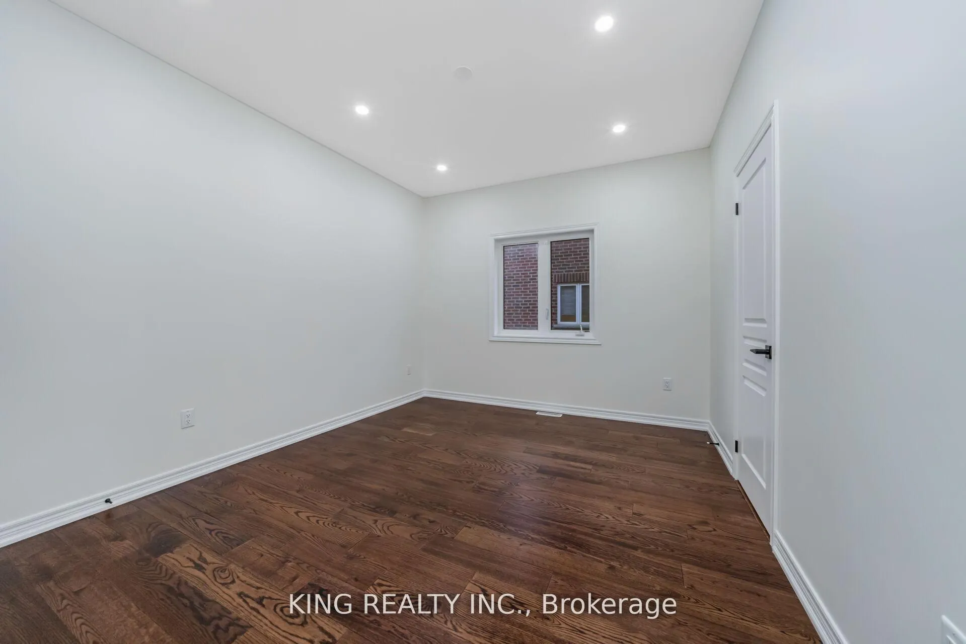 Photo 27 of 52 Haverstock Crescent, Brampton, Northwest Brampton — HOMEH