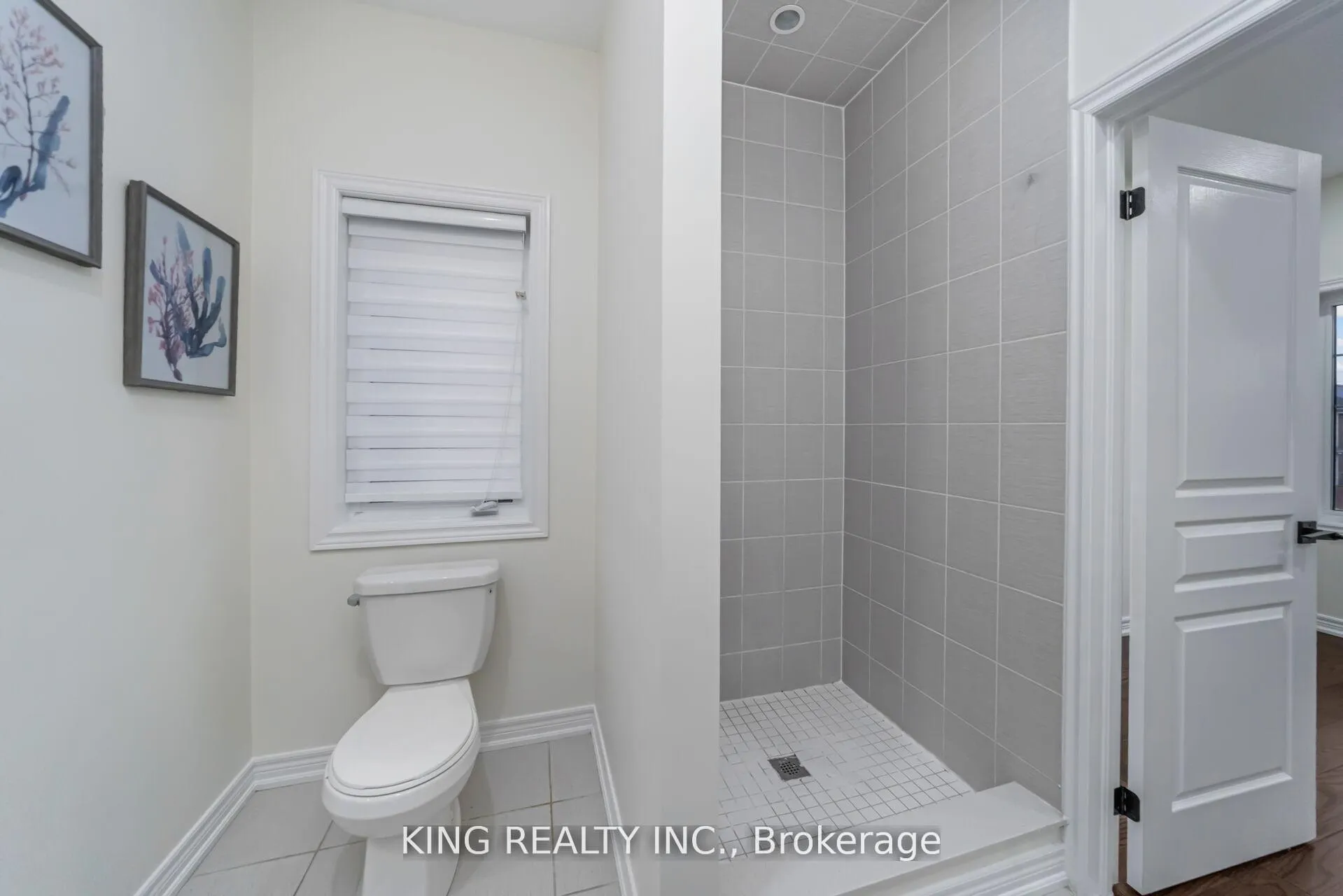 Photo 30 of 52 Haverstock Crescent, Brampton, Northwest Brampton — HOMEH