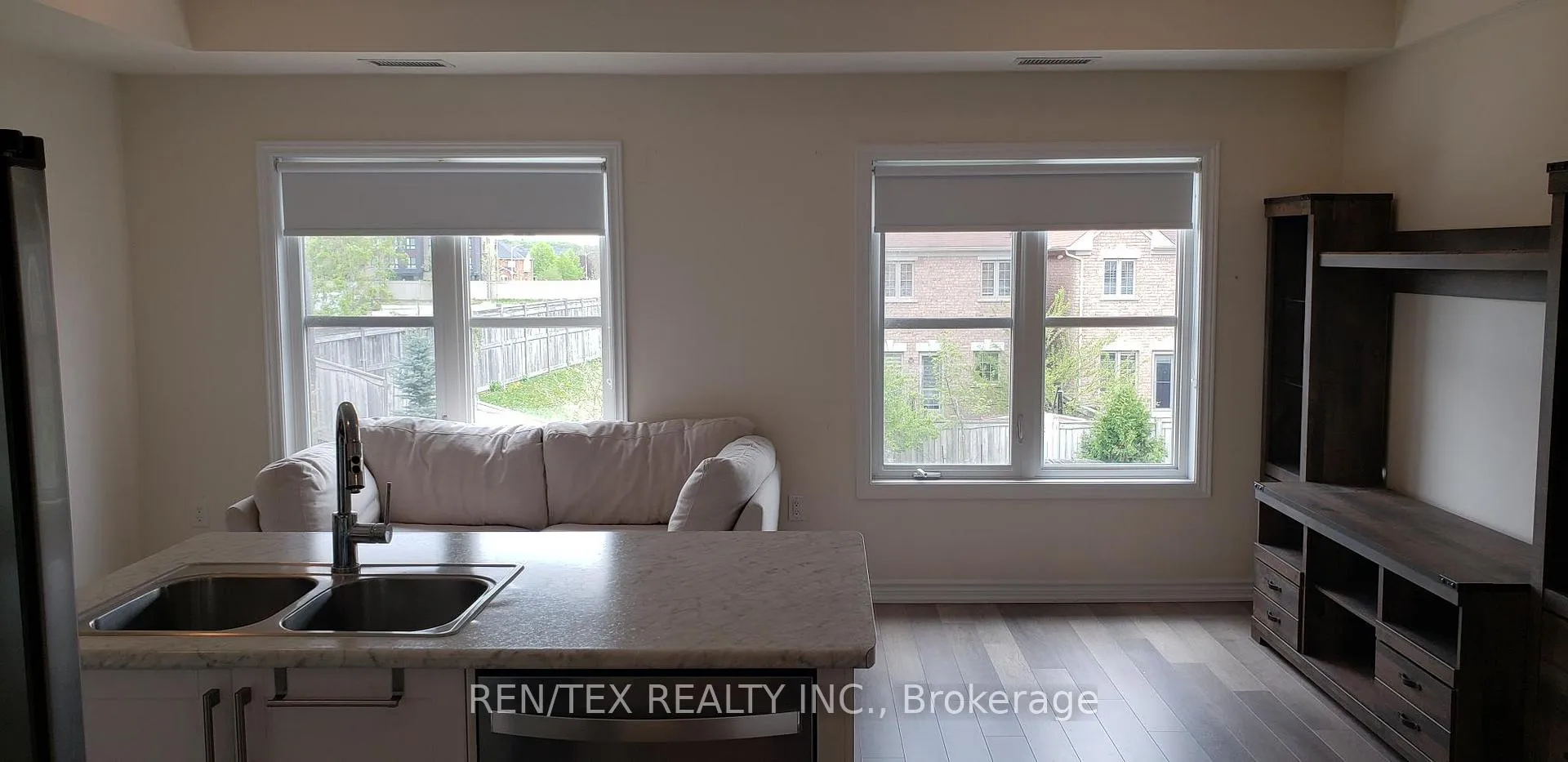Photo 3 of Unit 211, 3865 Major Mackenzie Drive W, Vaughan, Vellore Village — HOMEH