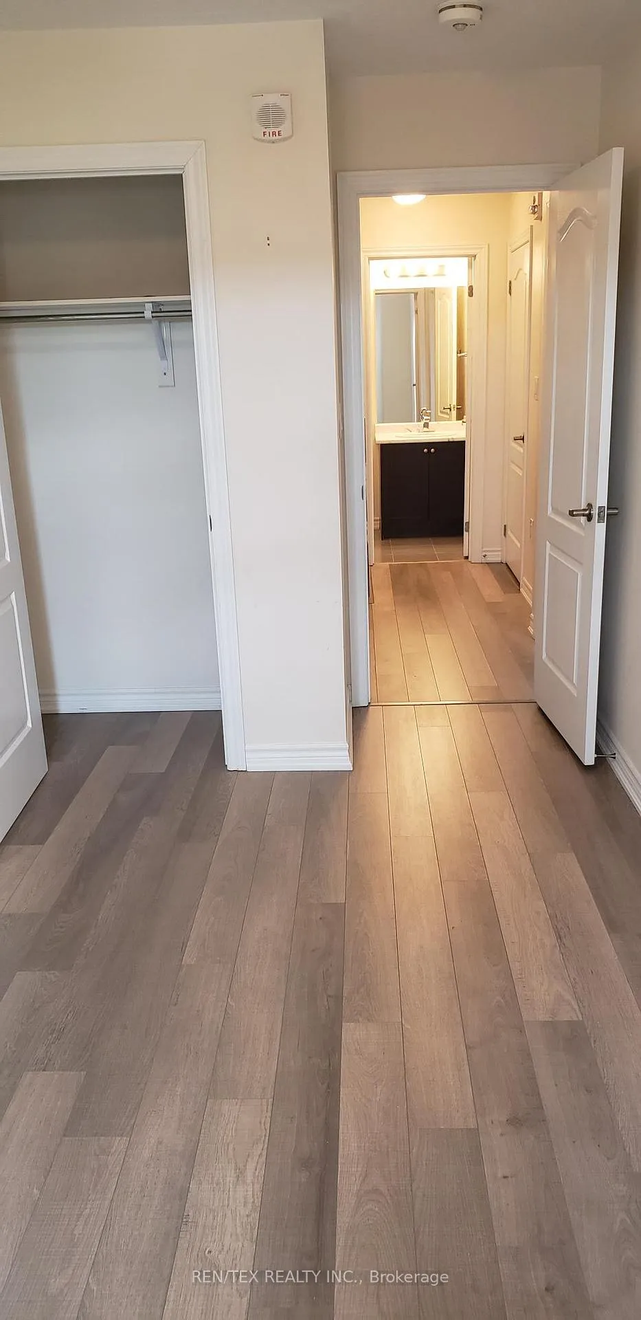 Photo 11 of Unit 211, 3865 Major Mackenzie Drive W, Vaughan, Vellore Village — HOMEH