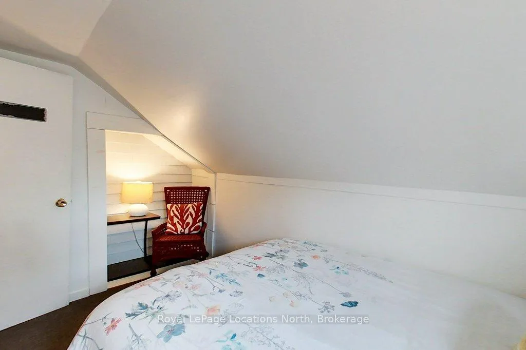 Photo 37 of 111 Marsh Street, Blue Mountains — HOMEH