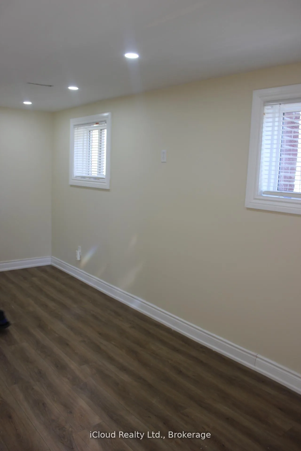 Photo 17 of 116 Skegby Road, Brampton, Brampton North — HOMEH
