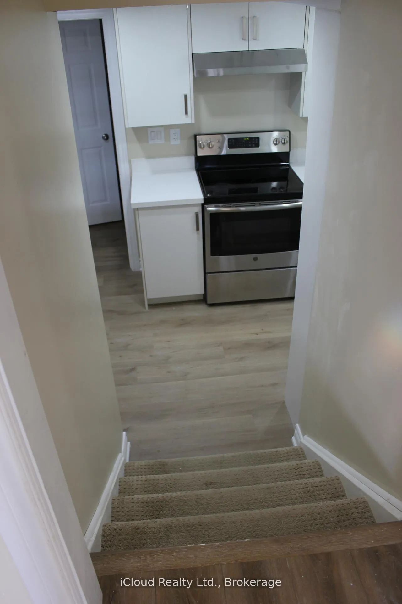Photo 19 of 116 Skegby Road, Brampton, Brampton North — HOMEH