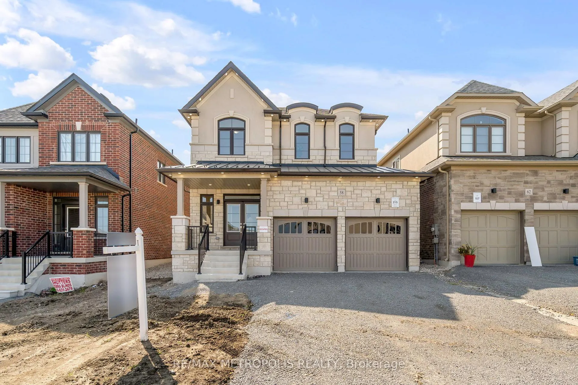 Photo 2 of 58 Belmont Drive, Clarington, Newcastle — HOMEH