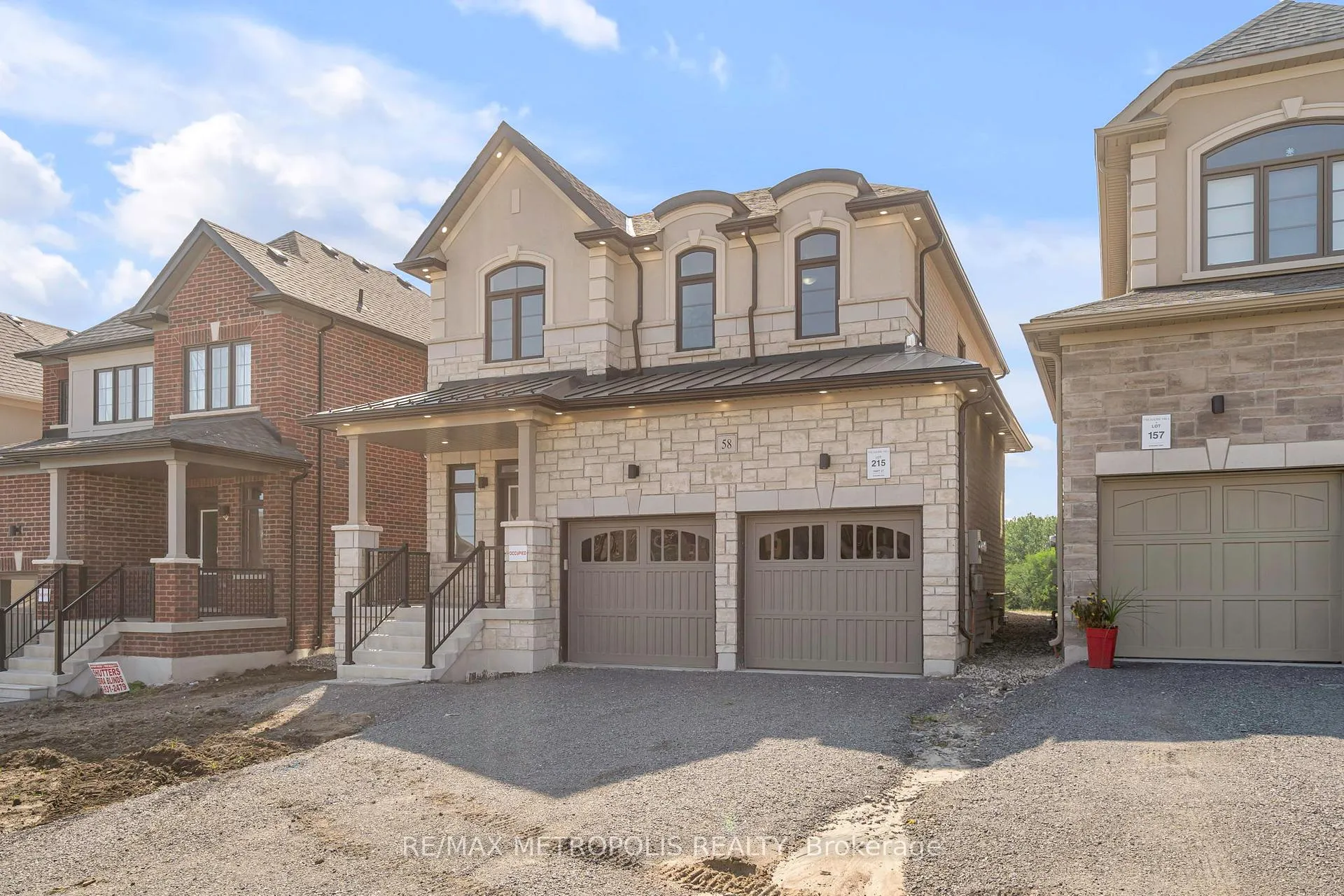 Photo 3 of 58 Belmont Drive, Clarington, Newcastle — HOMEH