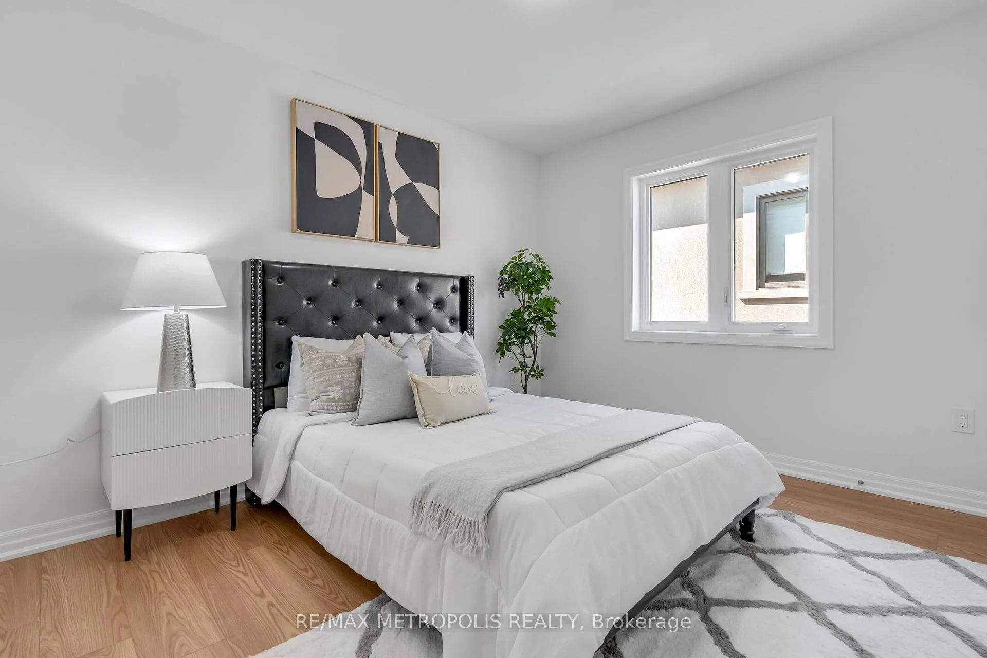 Photo 31 of 58 Belmont Drive, Clarington, Newcastle — HOMEH
