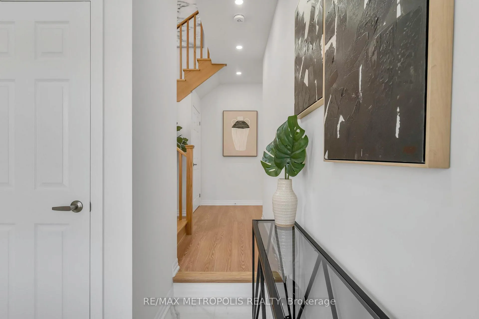Photo 35 of 58 Belmont Drive, Clarington, Newcastle — HOMEH