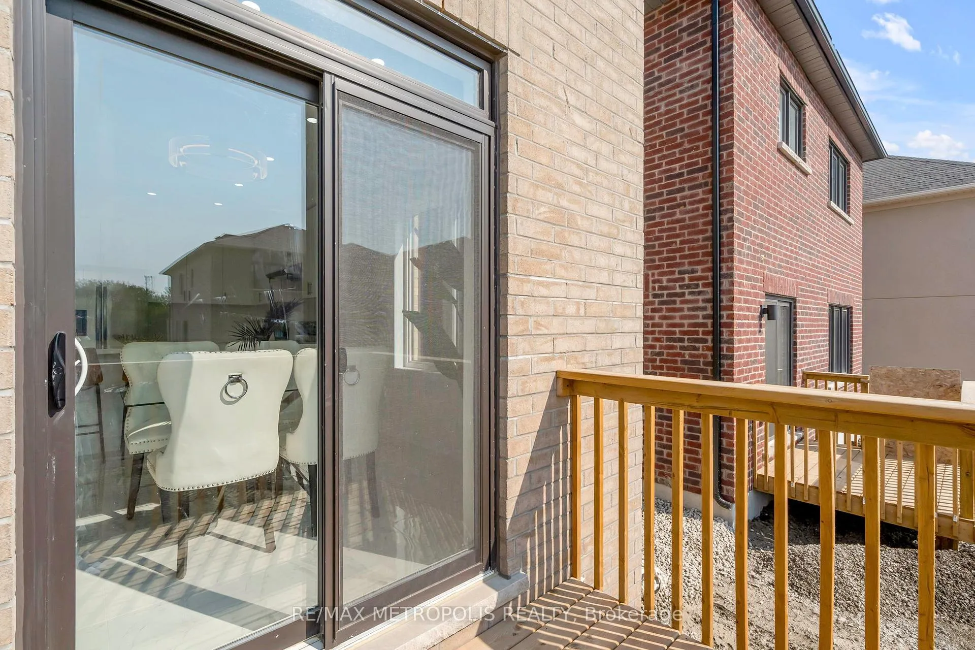 Photo 43 of 58 Belmont Drive, Clarington, Newcastle — HOMEH