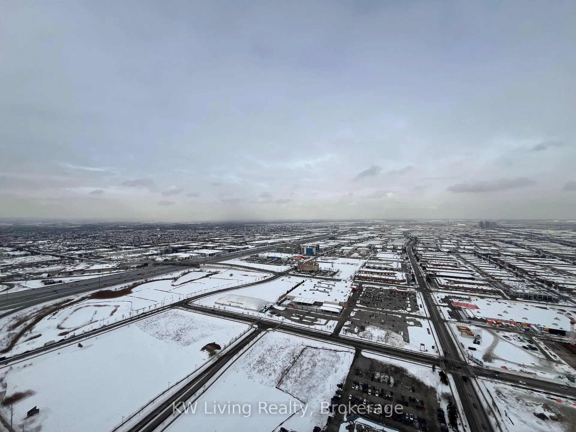 Photo 15 of Unit 5306, 8 Interchange Way, Vaughan, Vaughan Corporate Centre — HOMEH