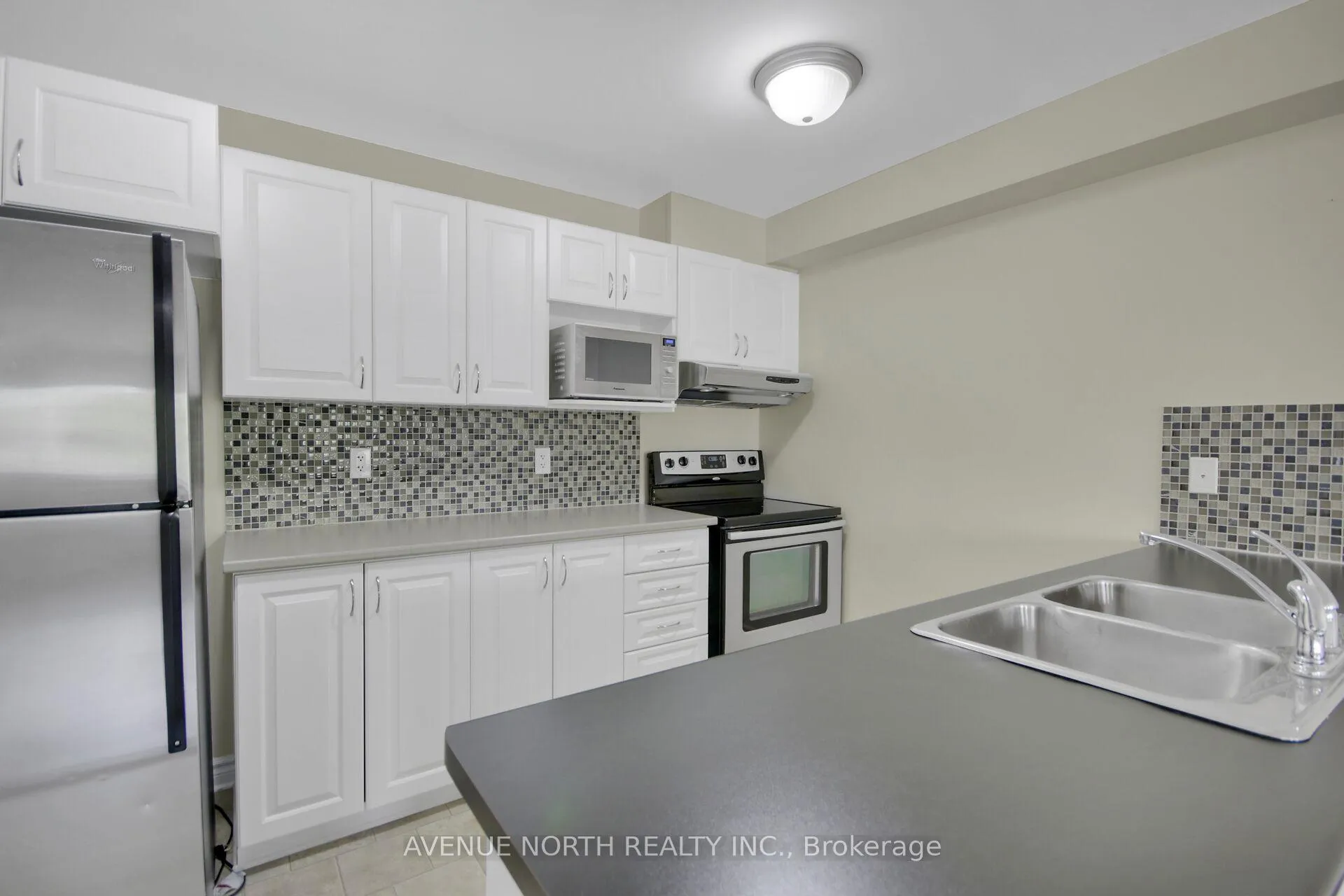 Photo 9 of Unit A, 772 Chapman Mills Drive, Ottawa, Barrhaven - Strandherd — HOMEH