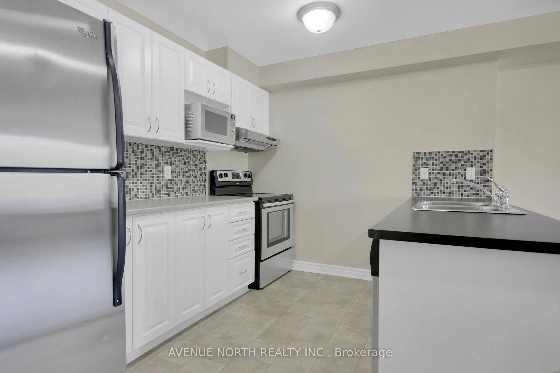 Photo 10 of Unit A, 772 Chapman Mills Drive, Ottawa, Barrhaven - Strandherd — HOMEH