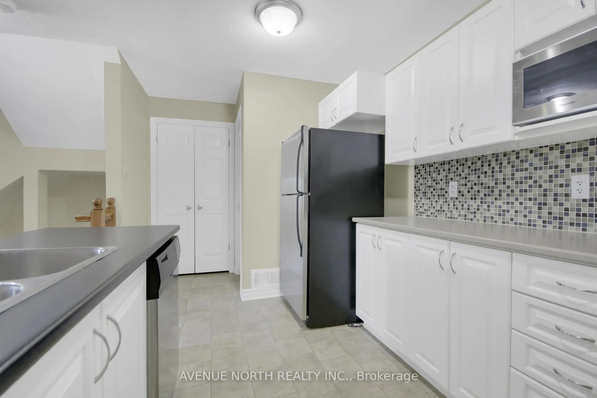 Photo 13 of Unit A, 772 Chapman Mills Drive, Ottawa, Barrhaven - Strandherd — HOMEH