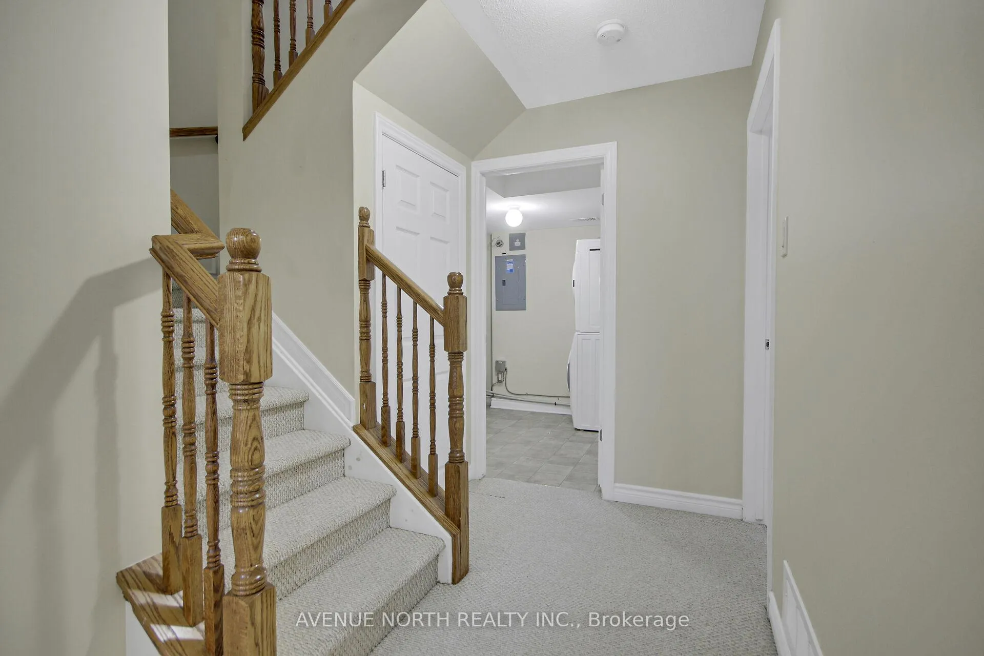 Photo 17 of Unit A, 772 Chapman Mills Drive, Ottawa, Barrhaven - Strandherd — HOMEH