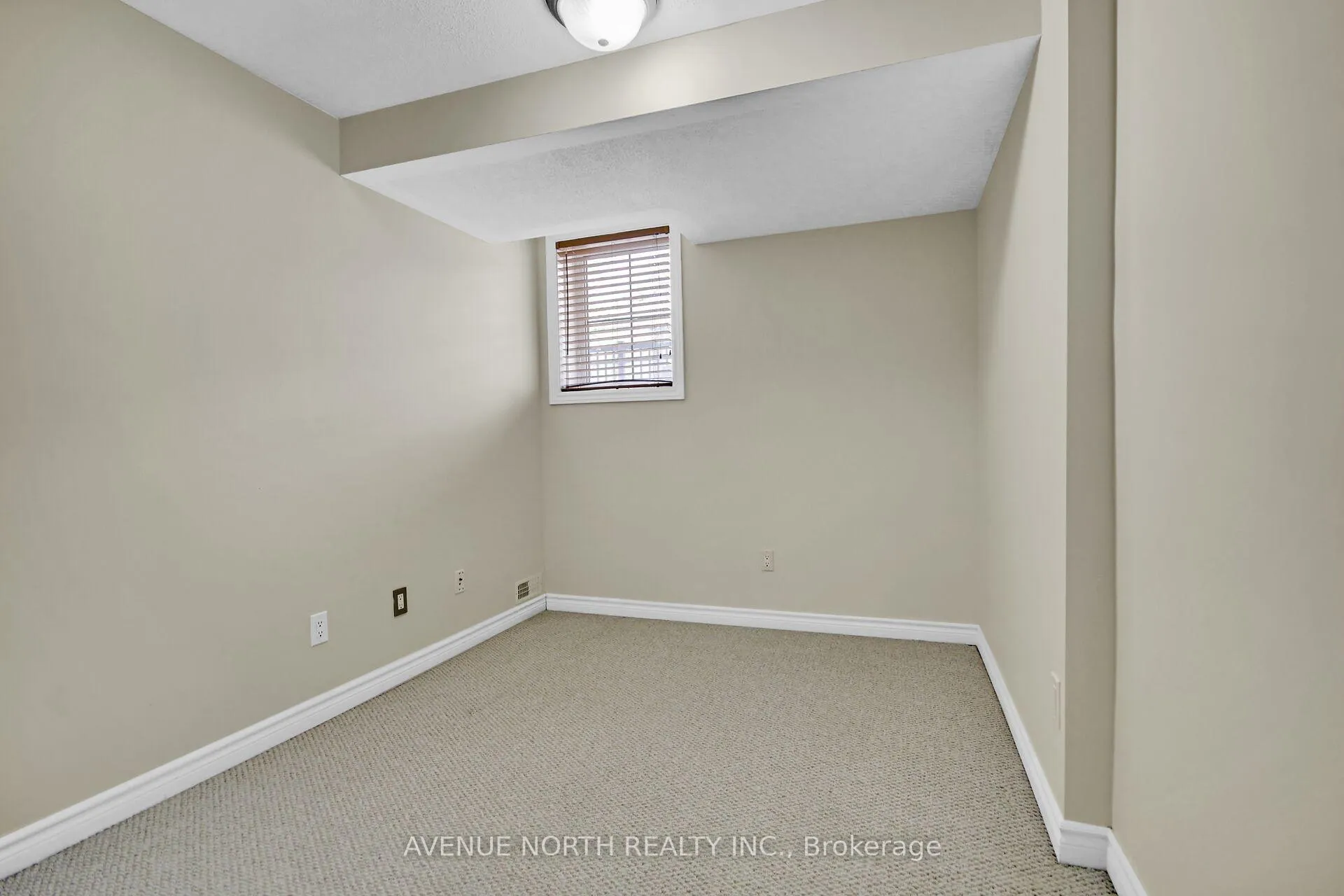 Photo 19 of Unit A, 772 Chapman Mills Drive, Ottawa, Barrhaven - Strandherd — HOMEH