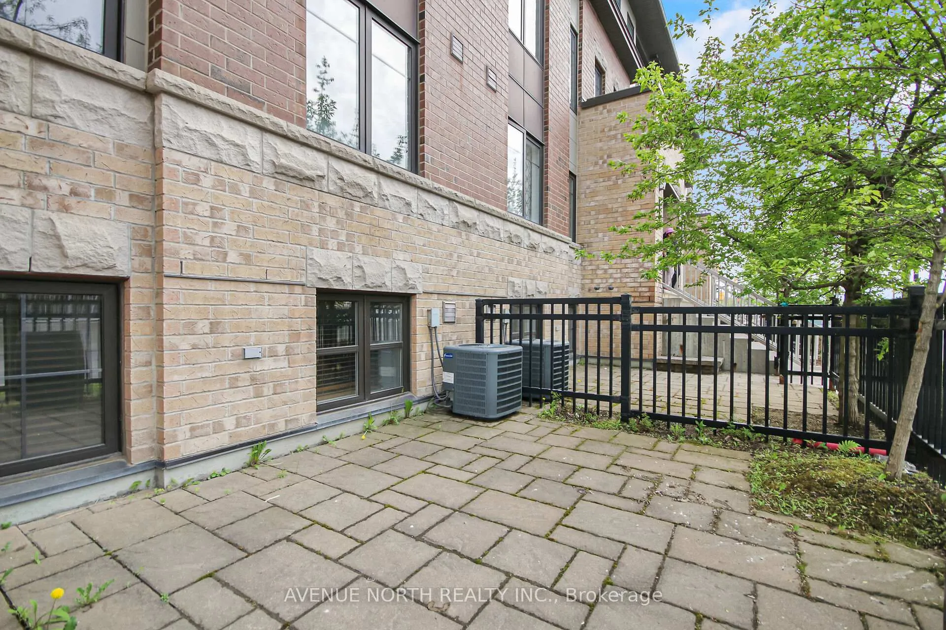 Photo 30 of Unit A, 772 Chapman Mills Drive, Ottawa, Barrhaven - Strandherd — HOMEH