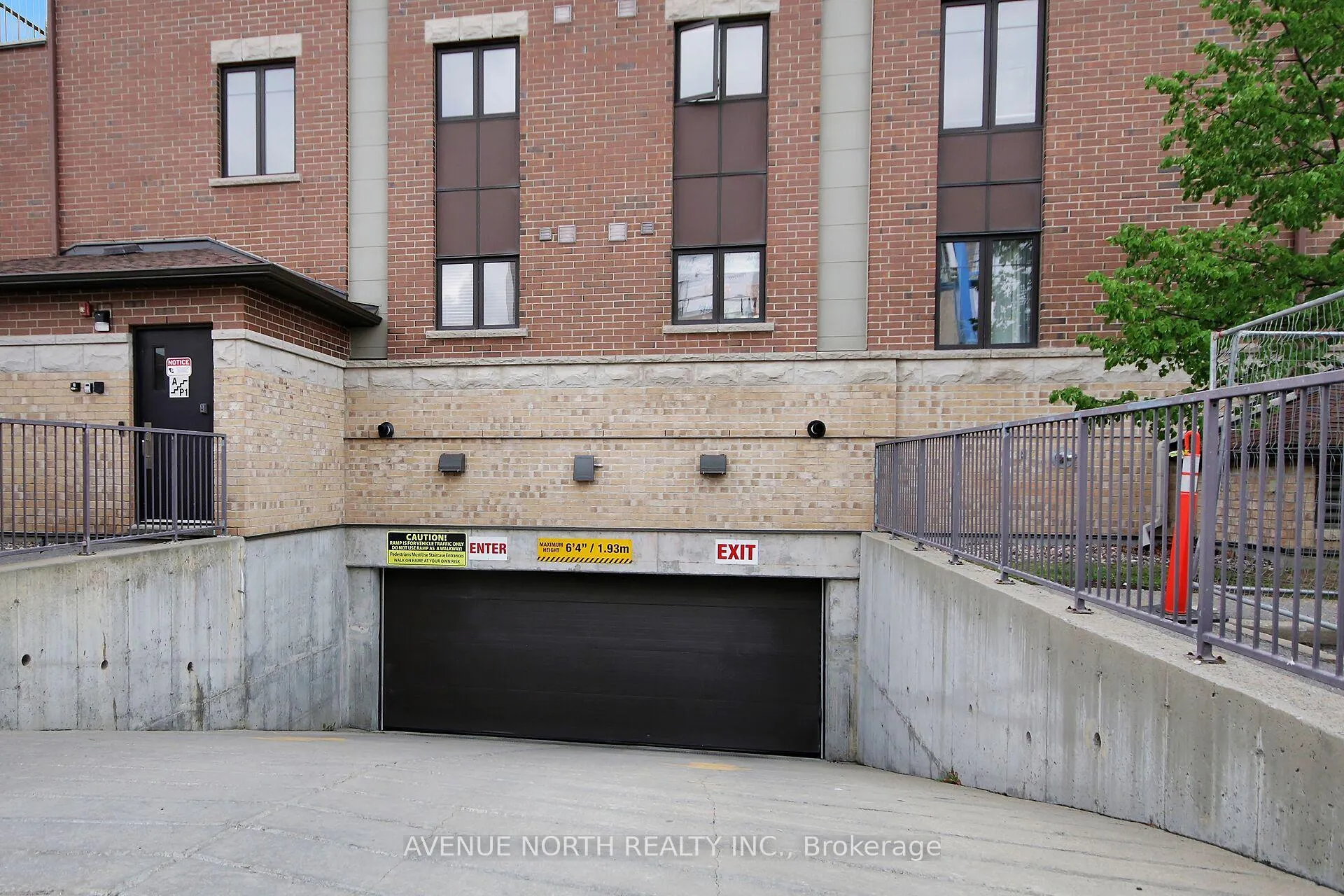 Photo 31 of Unit A, 772 Chapman Mills Drive, Ottawa, Barrhaven - Strandherd — HOMEH