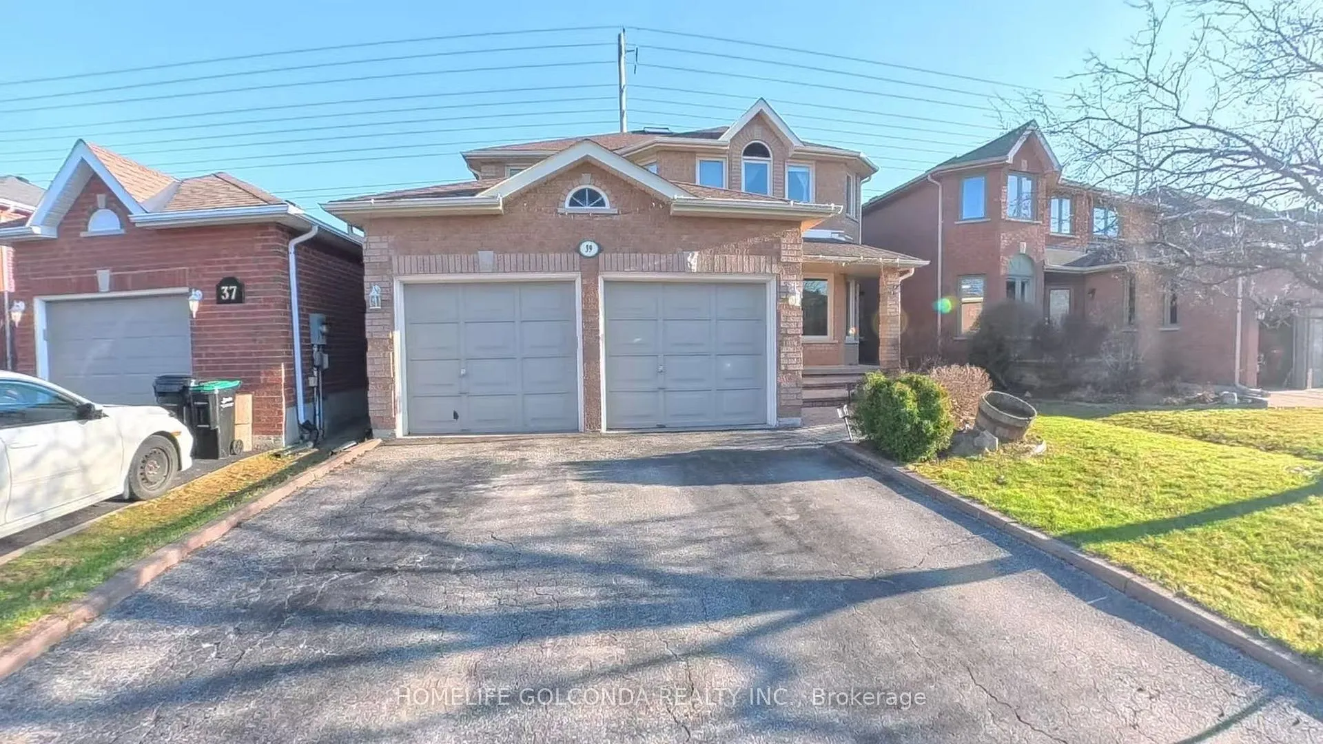 Front of 39 Etherington Crescent