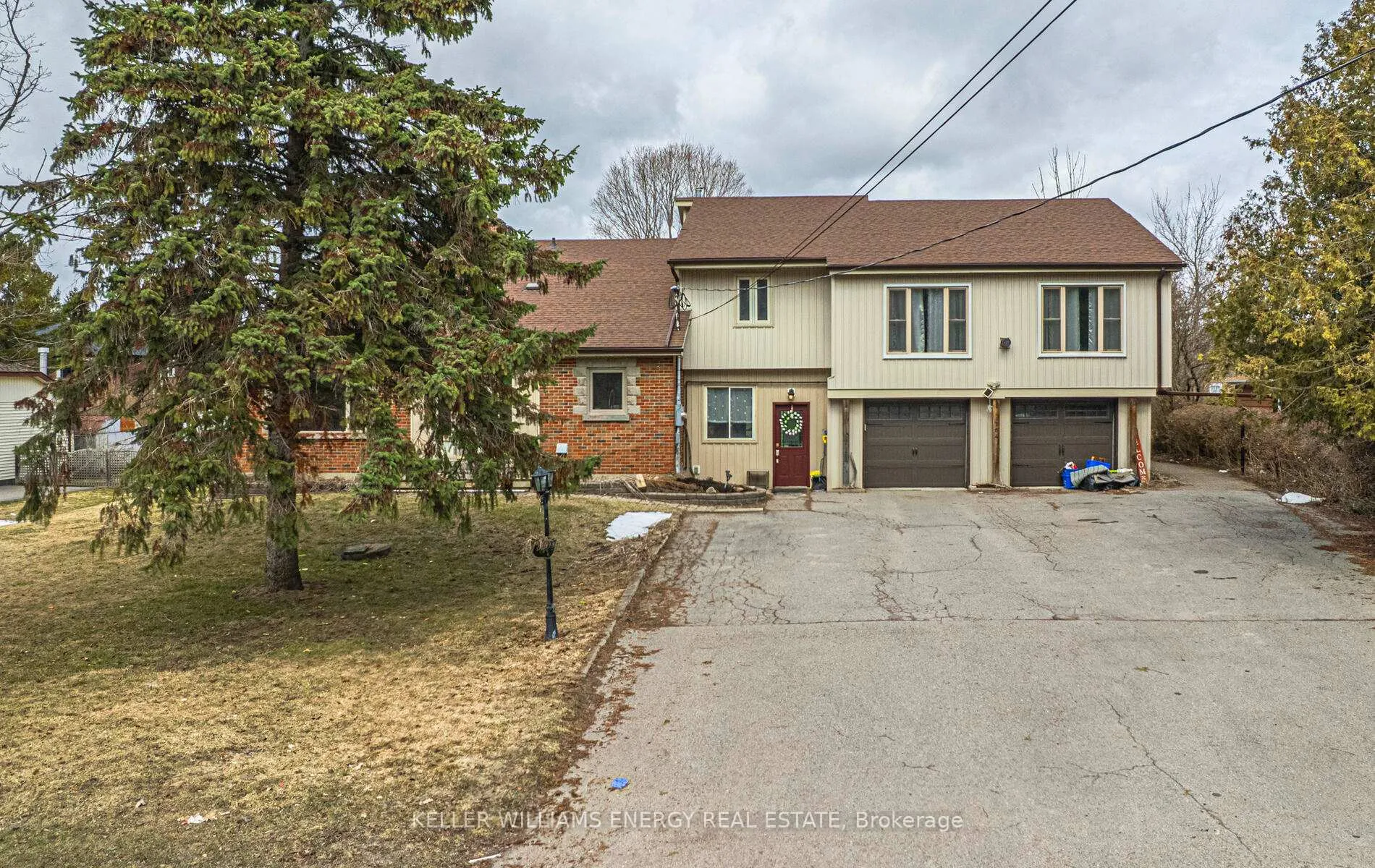 Photo 2 of 1704 Nash Road, Clarington, Courtice — HOMEH