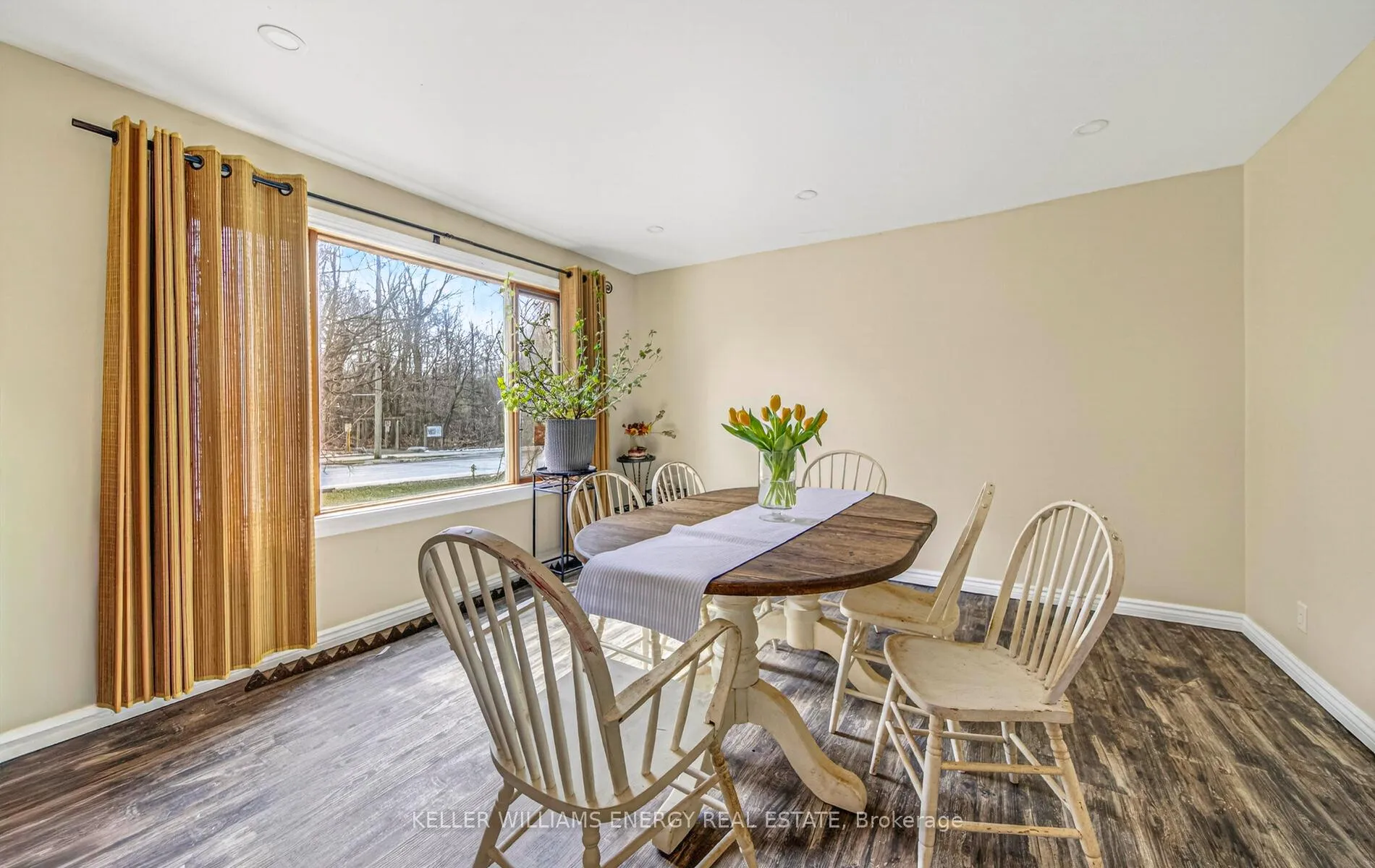 Photo 10 of 1704 Nash Road, Clarington, Courtice — HOMEH