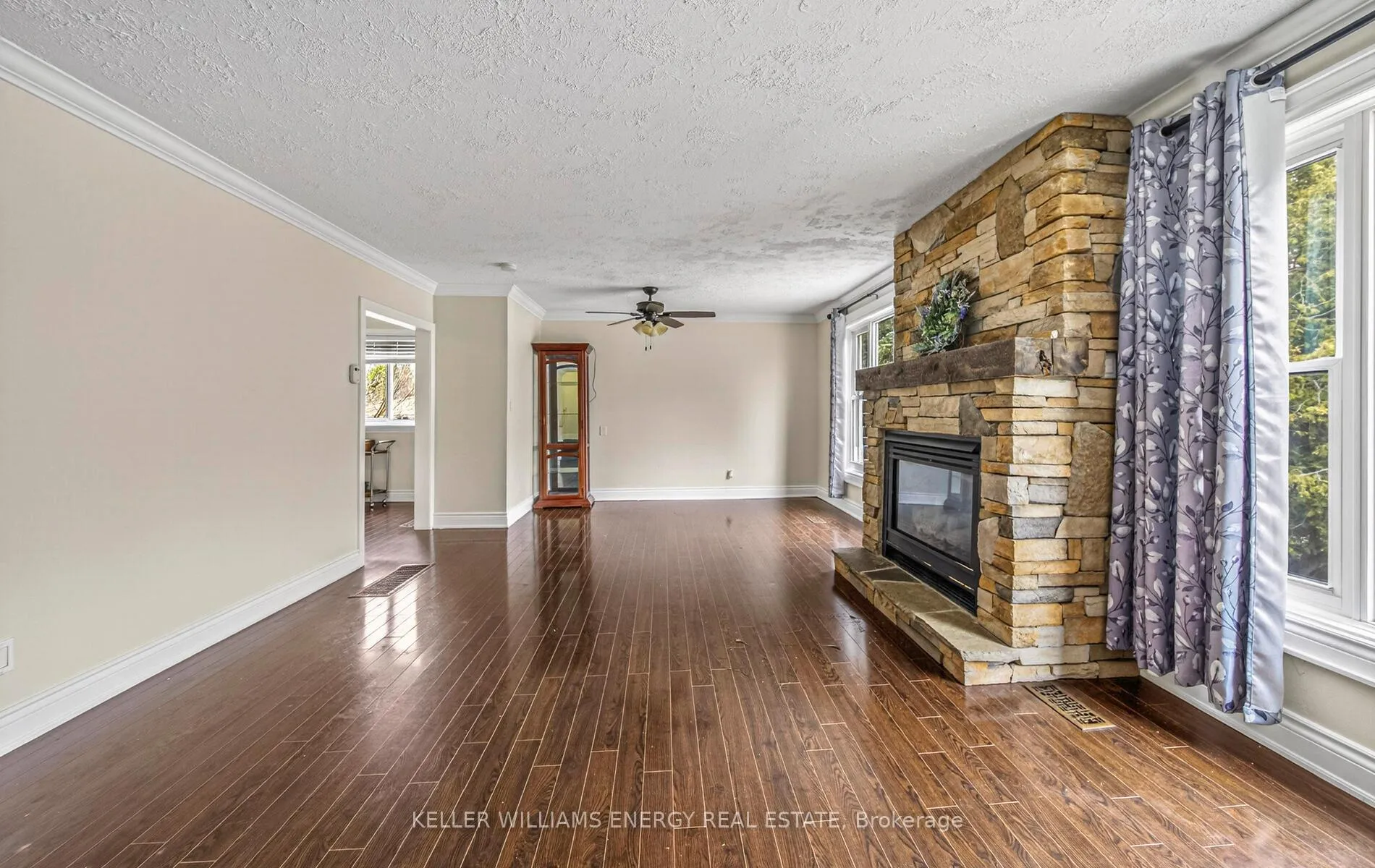Photo 20 of 1704 Nash Road, Clarington, Courtice — HOMEH