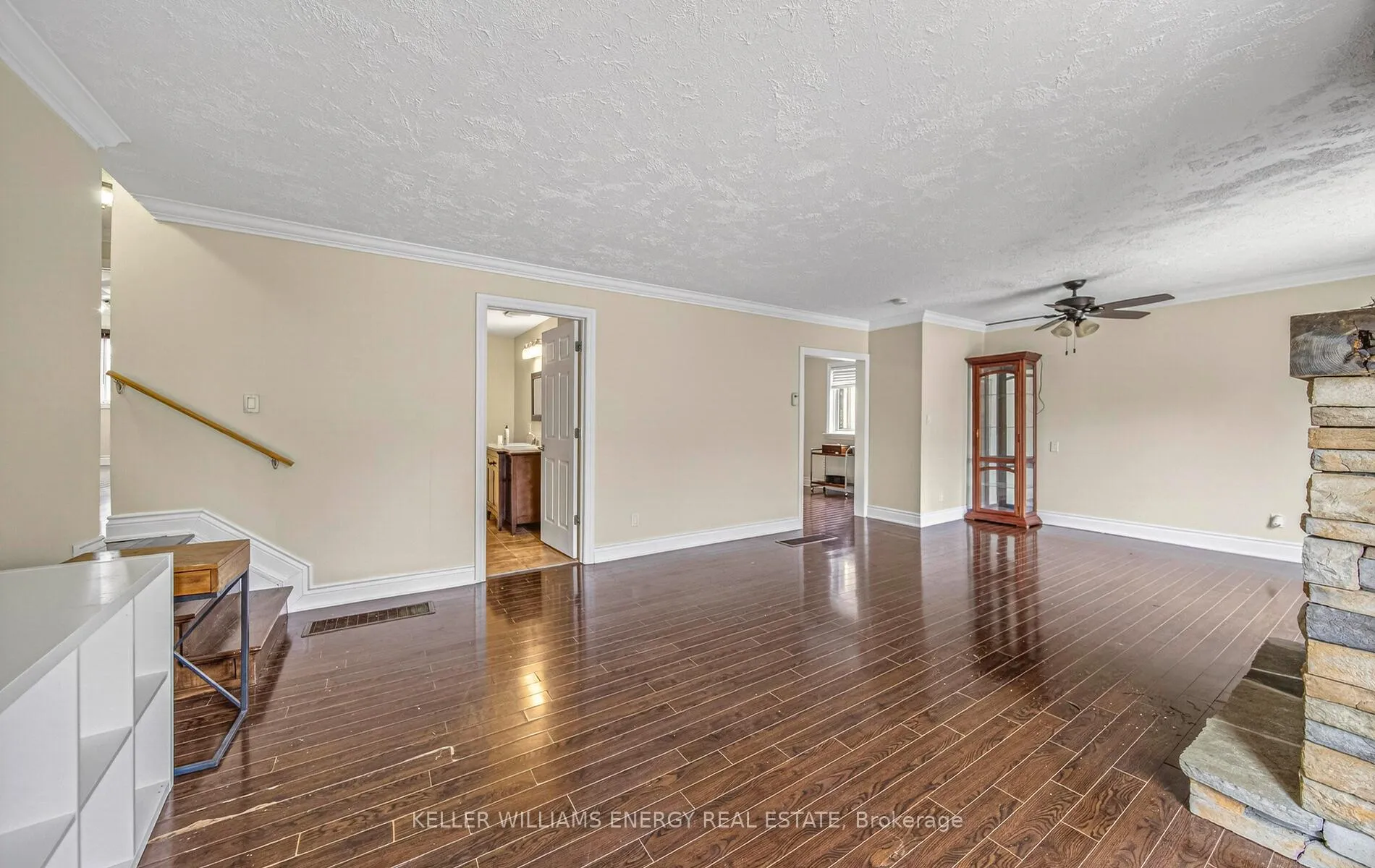 Photo 21 of 1704 Nash Road, Clarington, Courtice — HOMEH