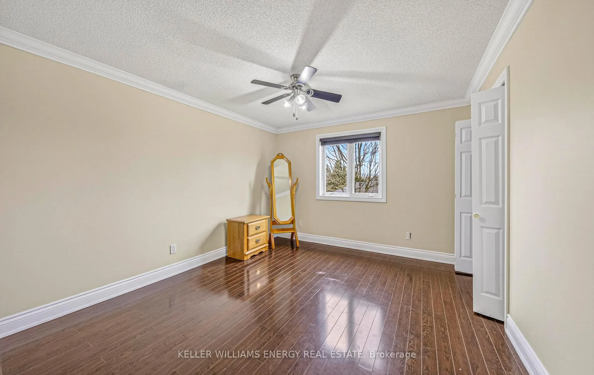 Photo 25 of 1704 Nash Road, Clarington, Courtice — HOMEH