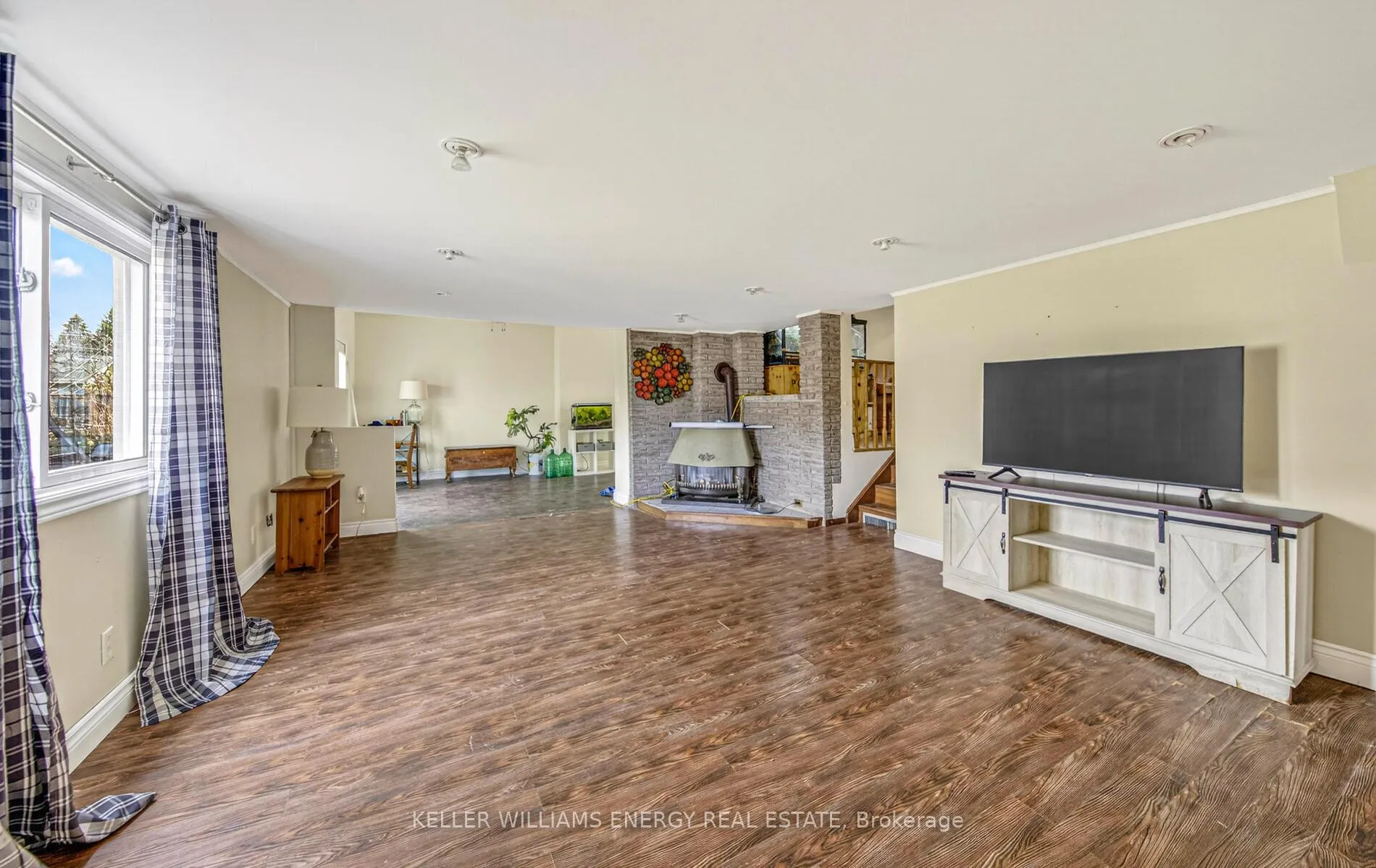 Photo 31 of 1704 Nash Road, Clarington, Courtice — HOMEH