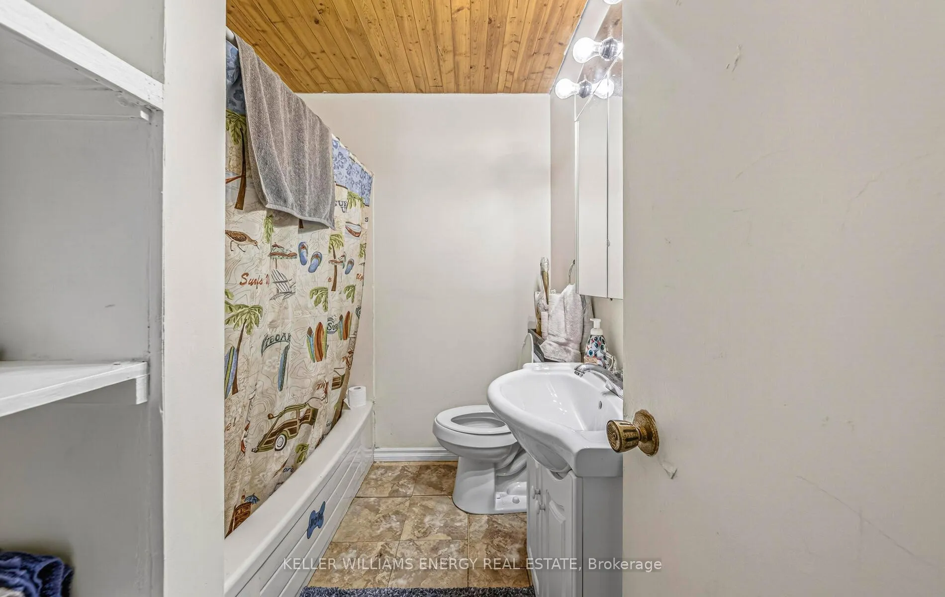 Photo 37 of 1704 Nash Road, Clarington, Courtice — HOMEH