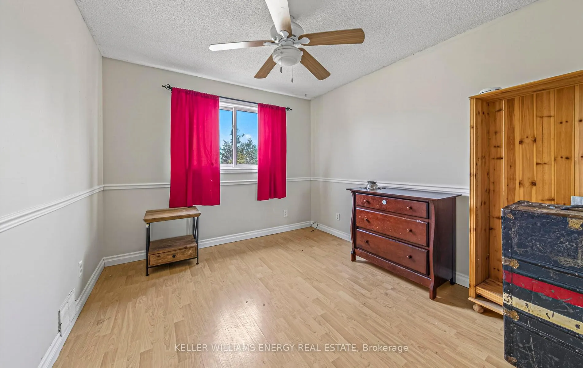 Photo 38 of 1704 Nash Road, Clarington, Courtice — HOMEH