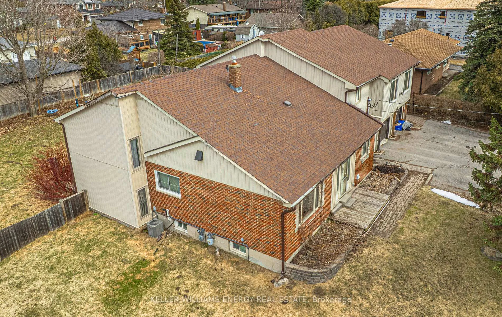 Photo 44 of 1704 Nash Road, Clarington, Courtice — HOMEH
