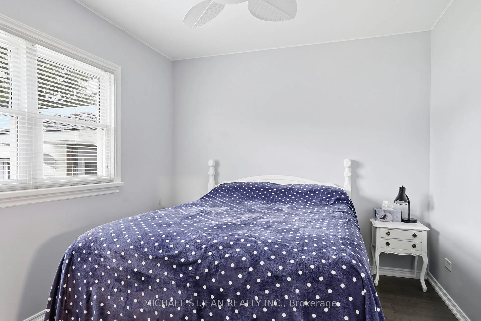 Photo 14 of 44 Lake Avenue N, Hamilton, Riverdale — HOMEH