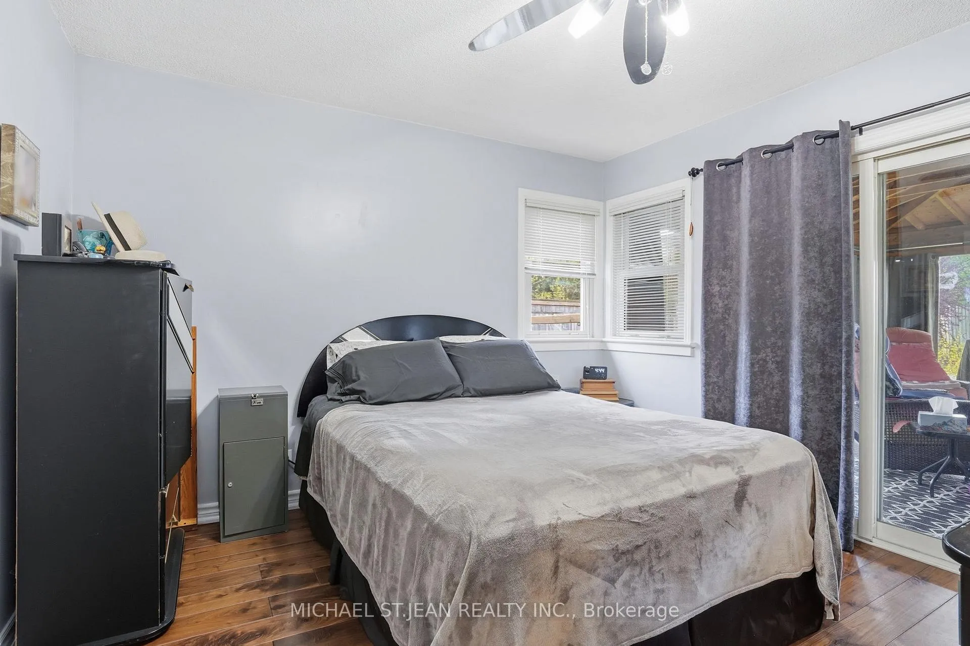 Photo 18 of 44 Lake Avenue N, Hamilton, Riverdale — HOMEH