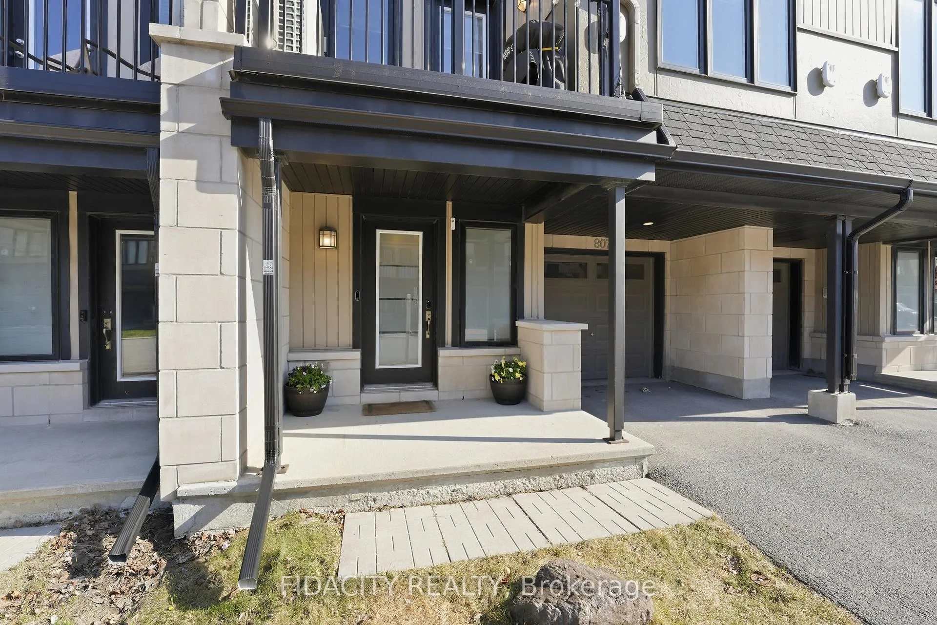 Photo 2 of 807 Element Private, Ottawa, Kanata - Emerald Meadows/Trailwest — HOMEH