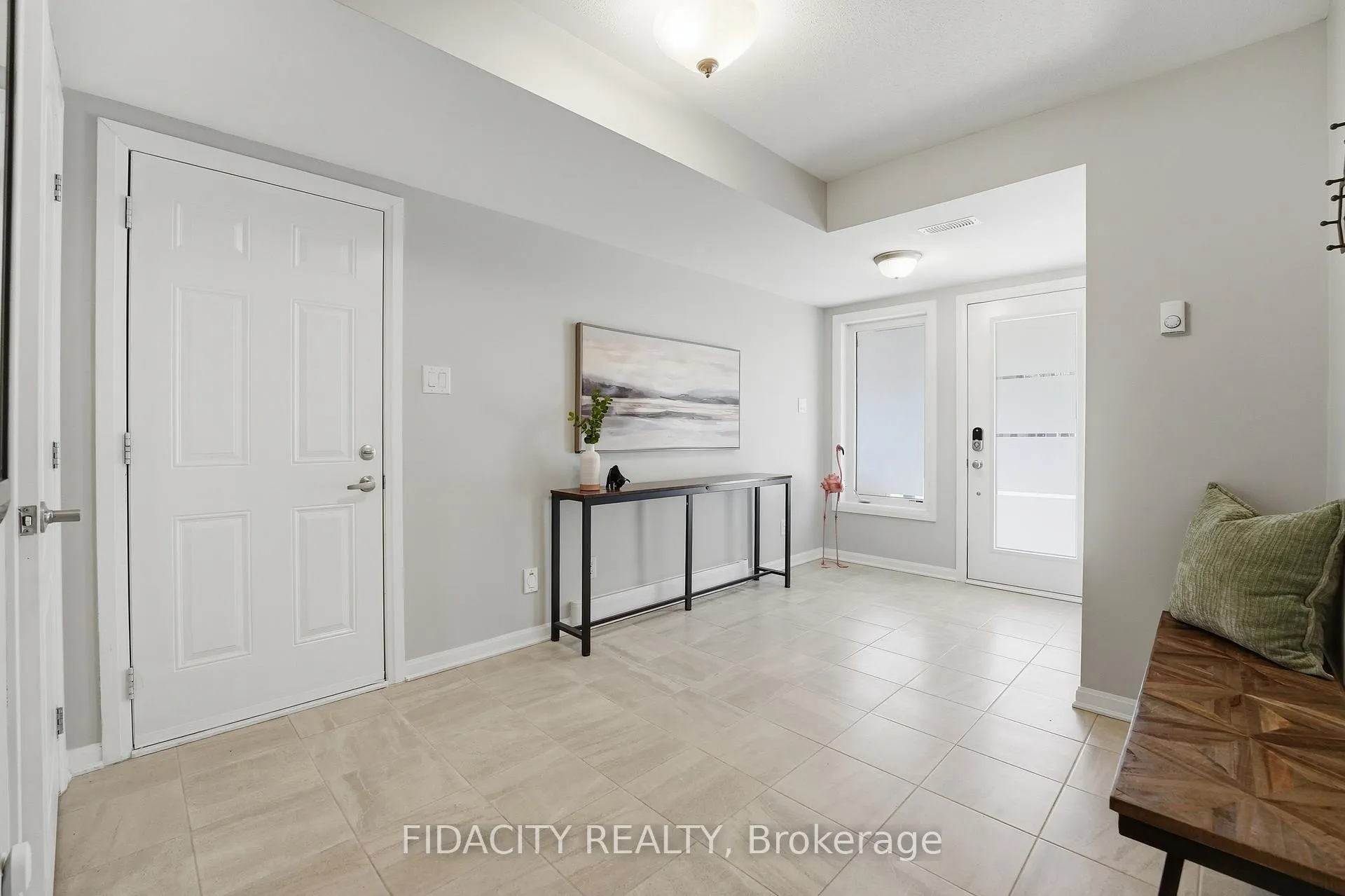 Photo 6 of 807 Element Private, Ottawa, Kanata - Emerald Meadows/Trailwest — HOMEH