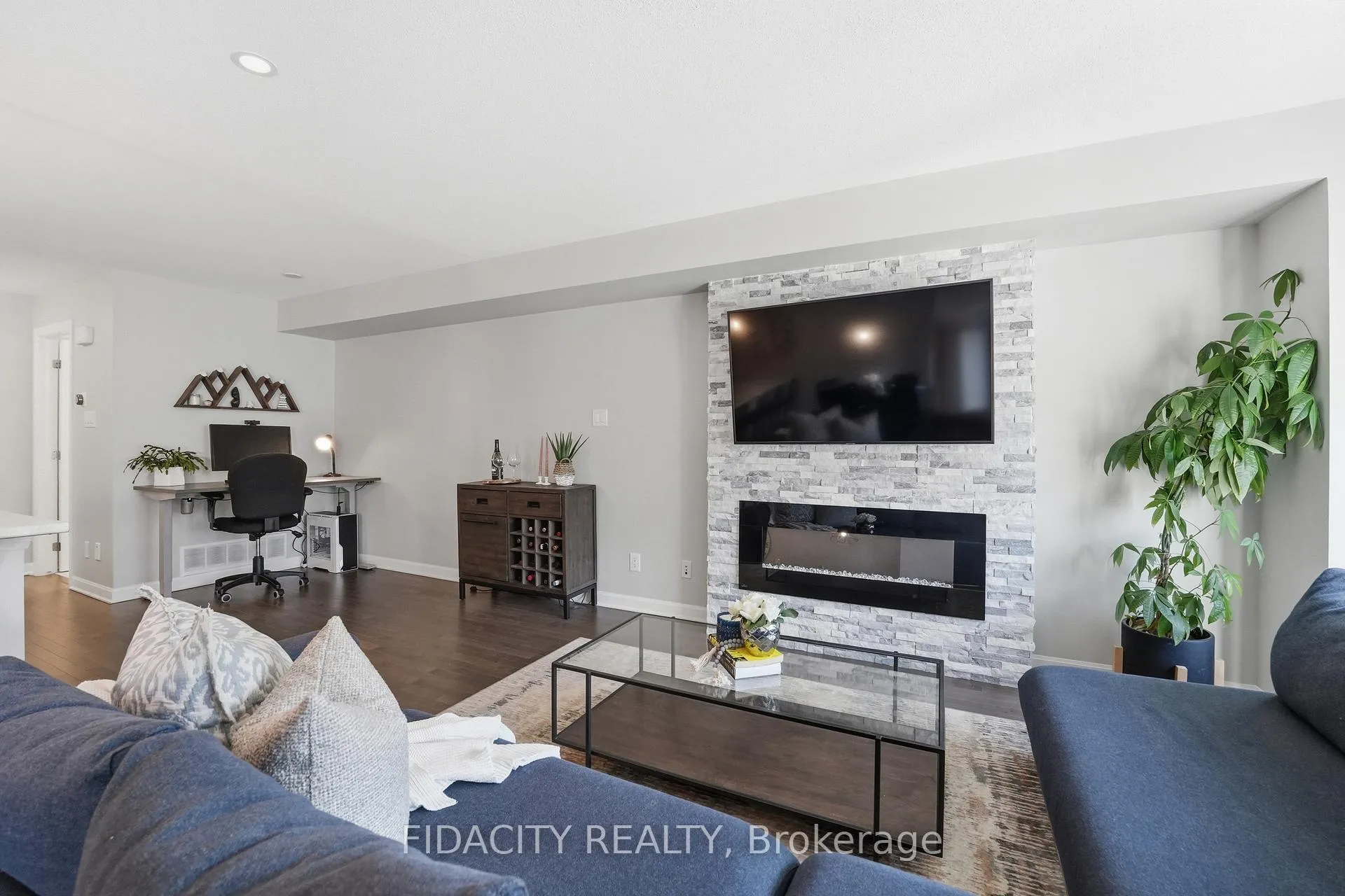 Photo 15 of 807 Element Private, Ottawa, Kanata - Emerald Meadows/Trailwest — HOMEH