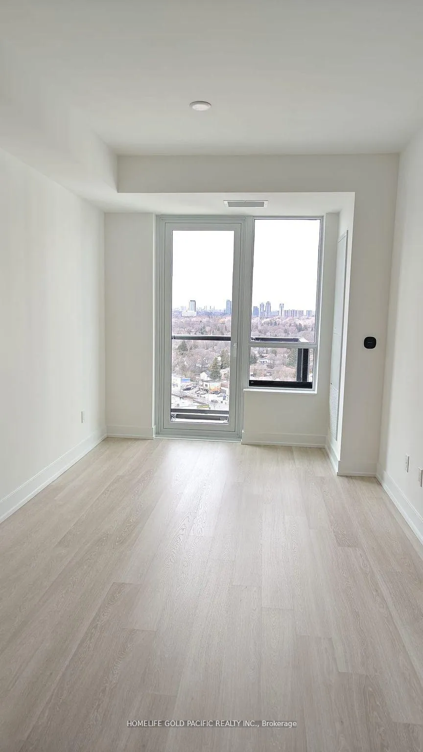 Photo 3 of Unit 2008, 60 Central Park Road Way, Etobicoke, Islington-City Centre West — HOMEH