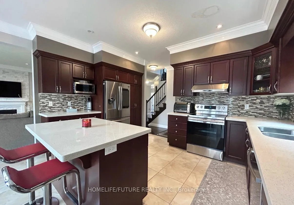 Photo 8 of 72 Bard Boulevard, Guelph, Pineridge/Westminster Woods — HOMEH