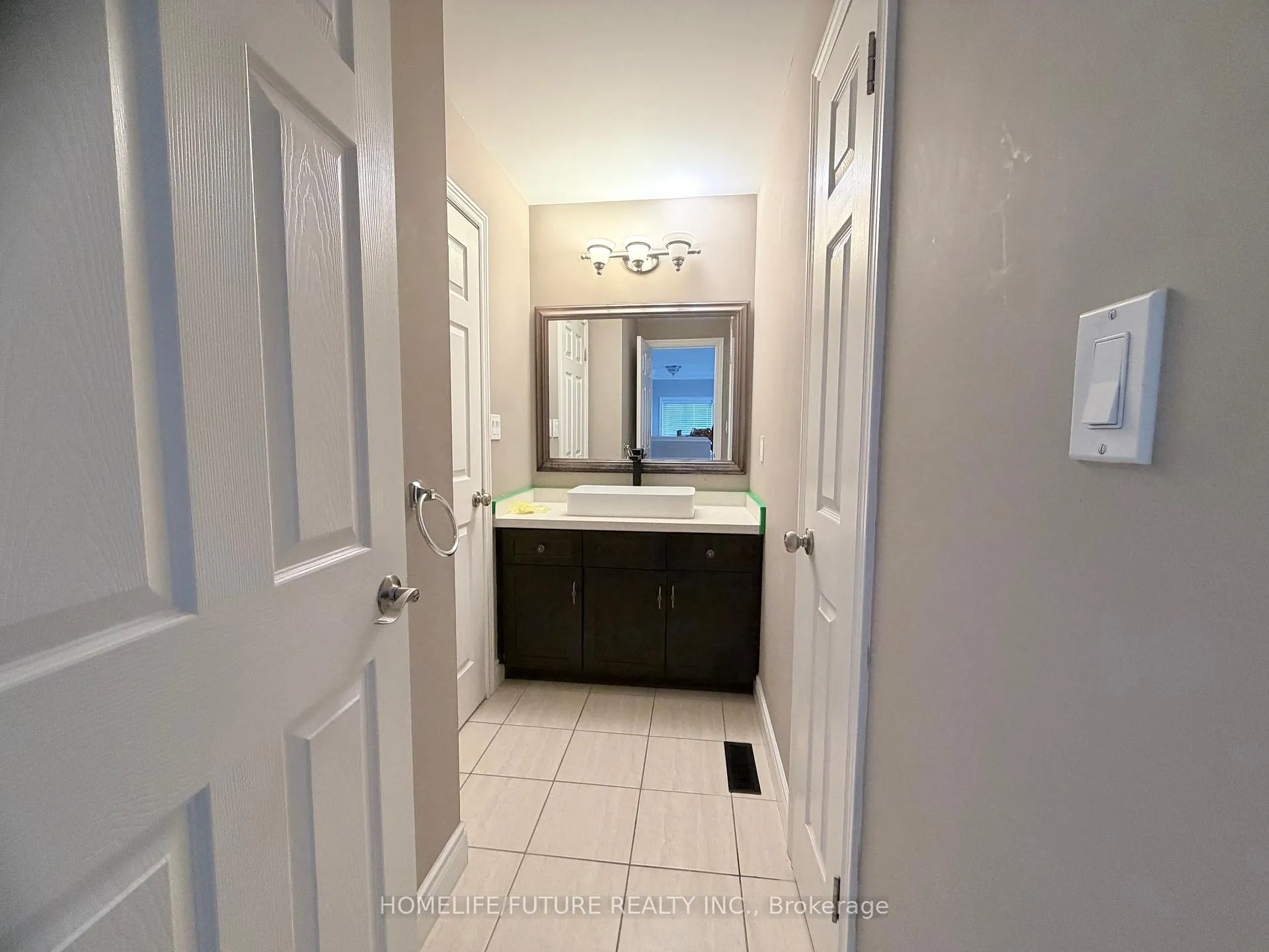 Photo 9 of 72 Bard Boulevard, Guelph, Pineridge/Westminster Woods — HOMEH