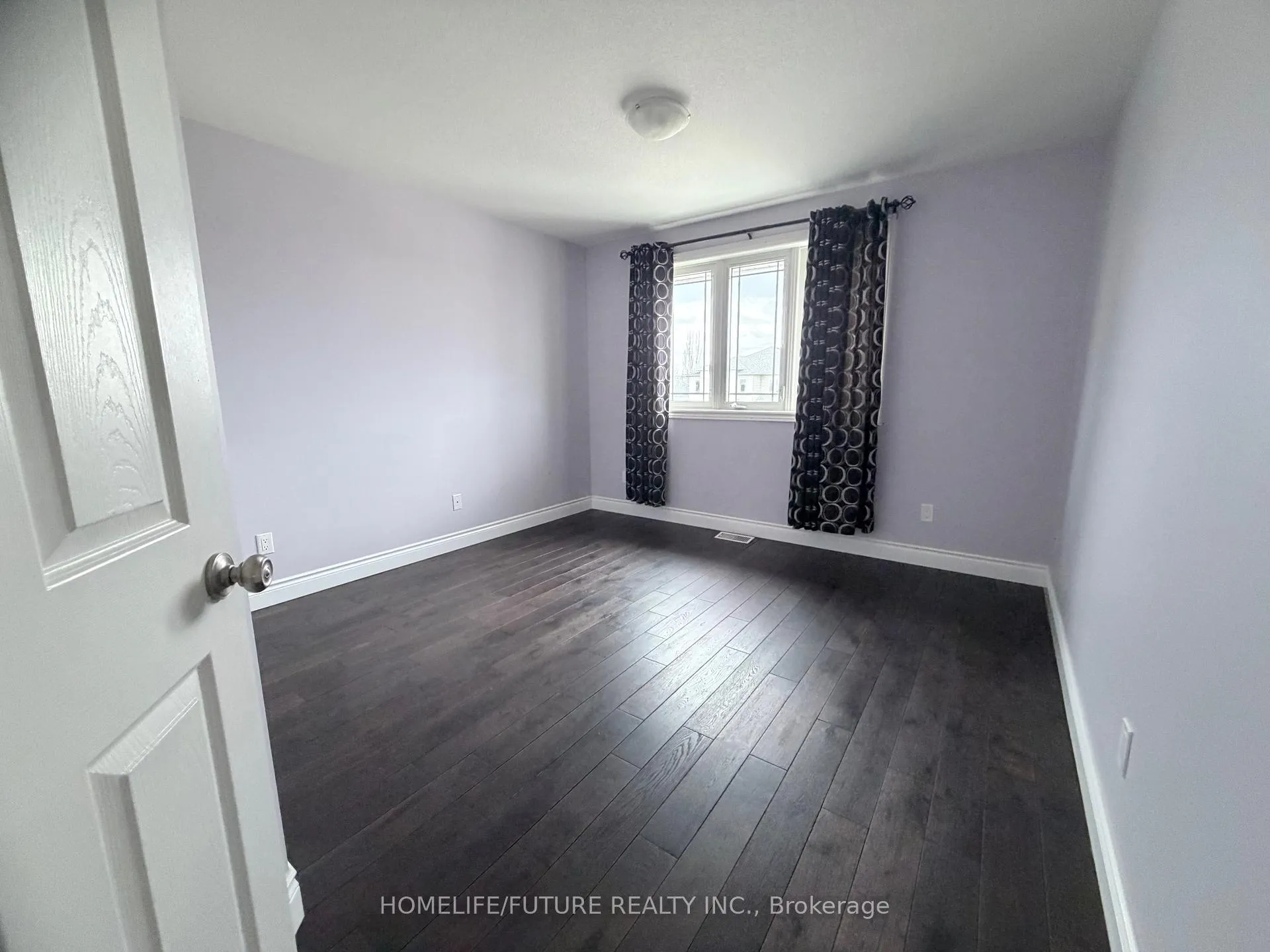 Photo 10 of 72 Bard Boulevard, Guelph, Pineridge/Westminster Woods — HOMEH