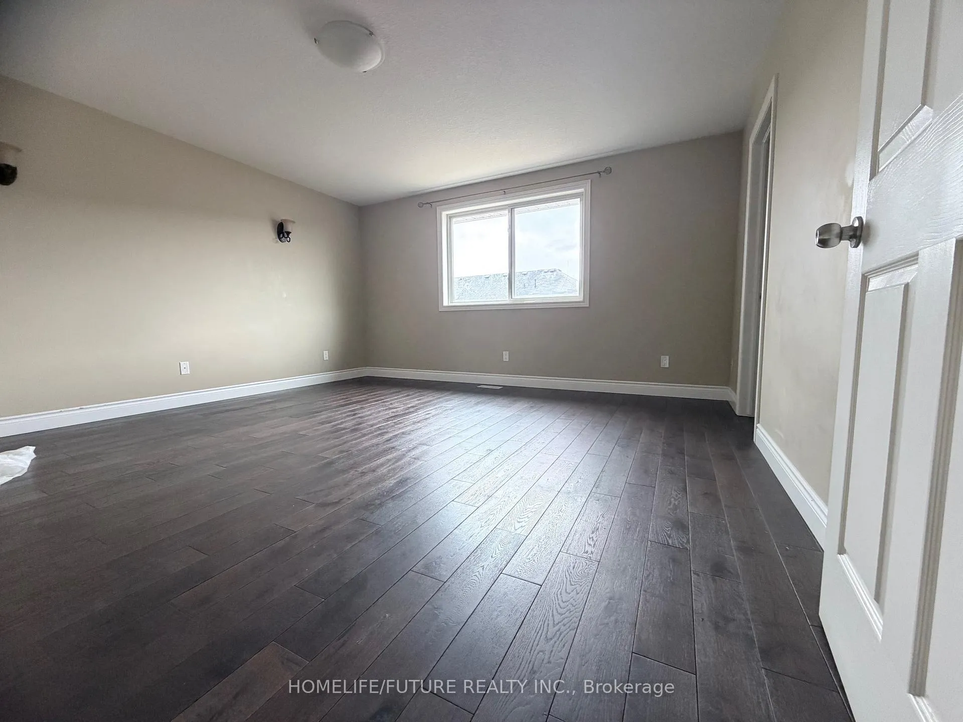 Photo 12 of 72 Bard Boulevard, Guelph, Pineridge/Westminster Woods — HOMEH
