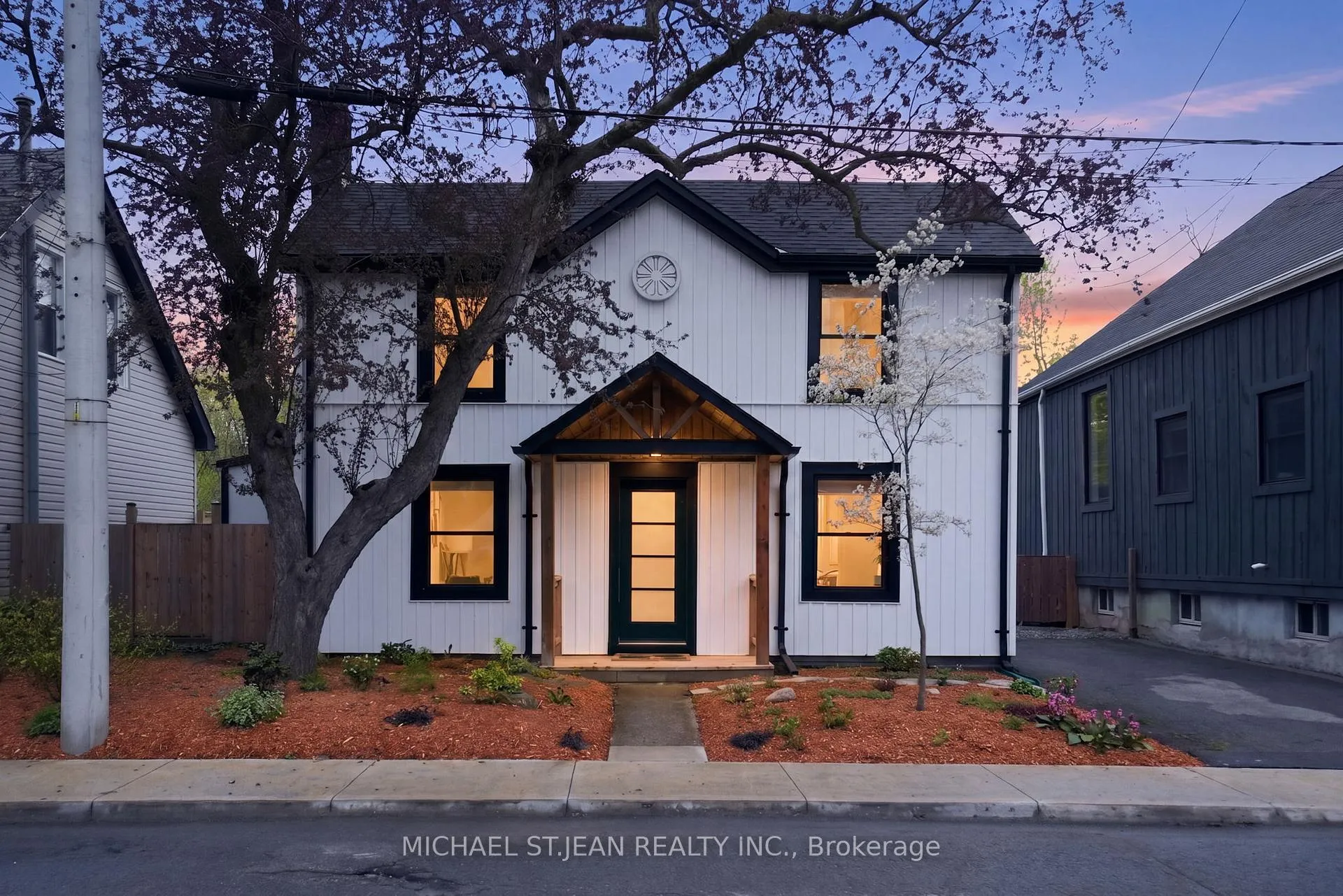 Photo 1 of 139 Canada Street, Hamilton, Kirkendall — HOMEH