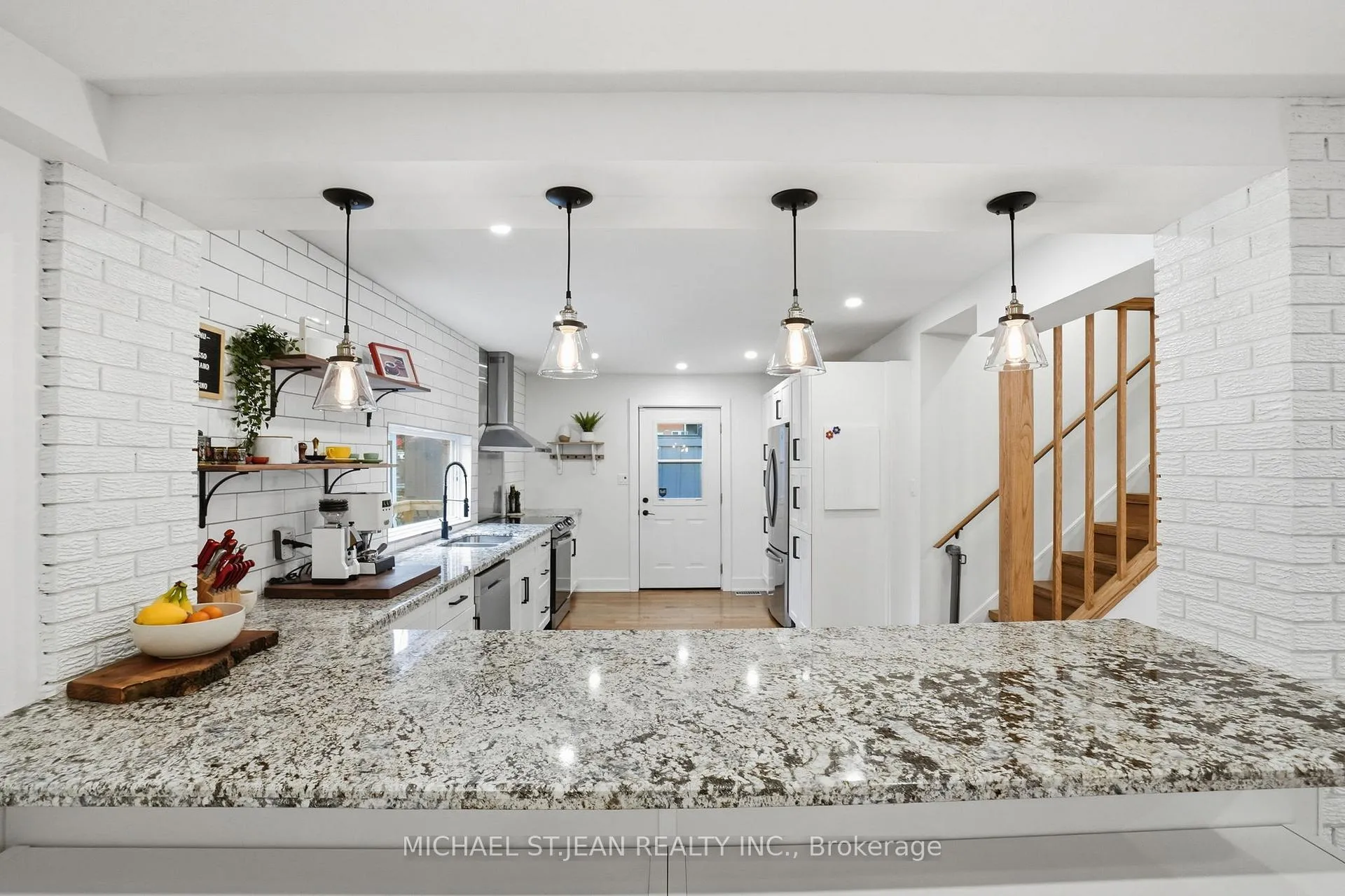 Photo 15 of 139 Canada Street, Hamilton, Kirkendall — HOMEH