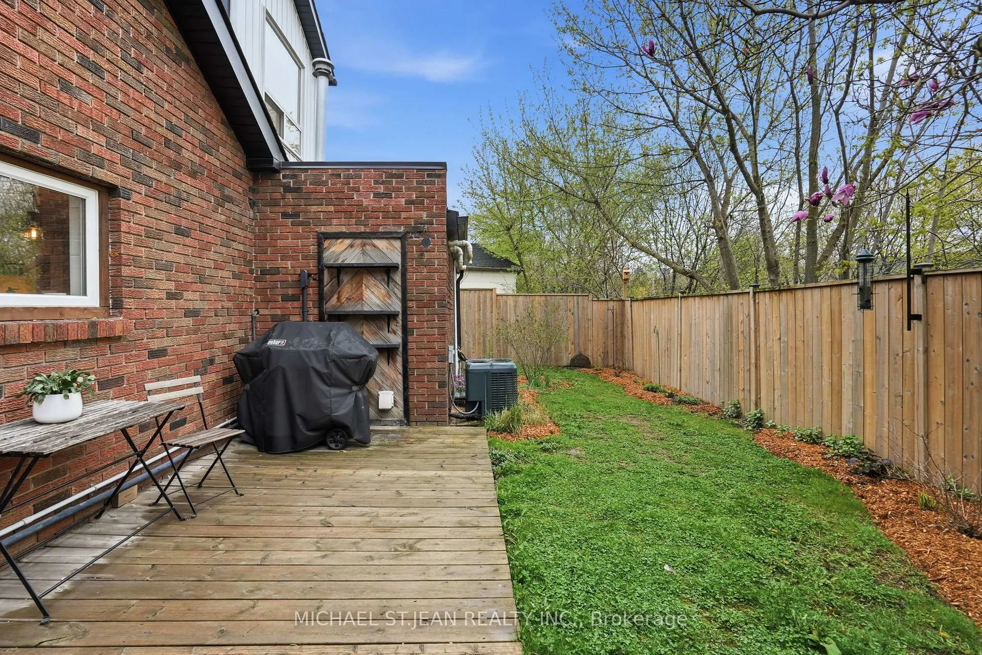 Photo 44 of 139 Canada Street, Hamilton, Kirkendall — HOMEH